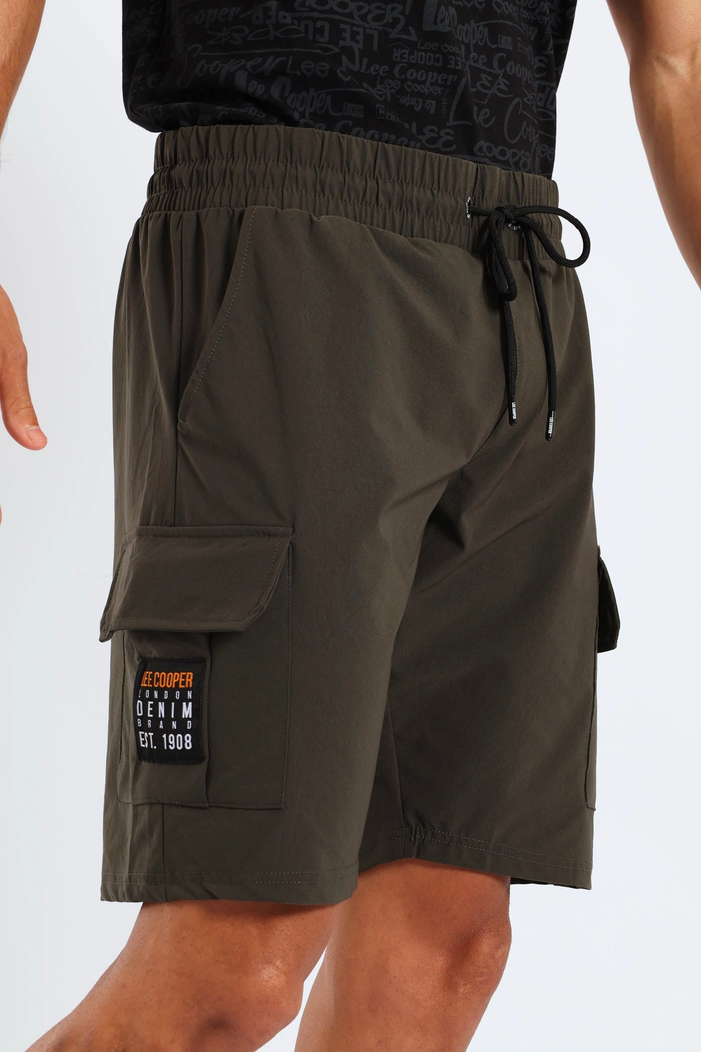 Dimitri Short - Olive Ethical production Airy Fit