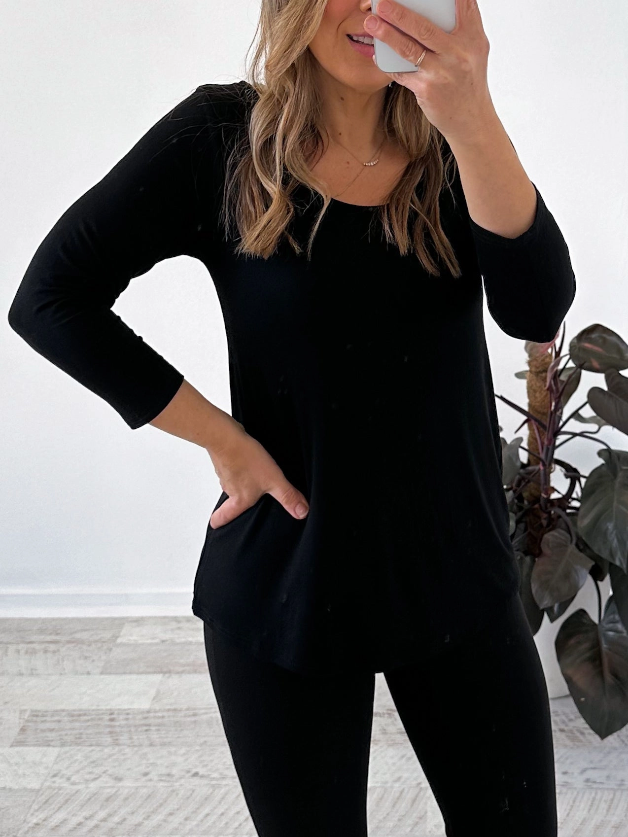 Lynette Long Sleeve Top - Black Foil Internet
