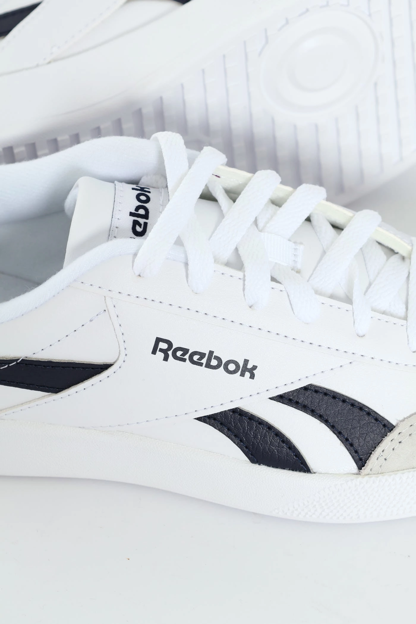 Smash Edge Sneaker - White/Navy Impact Support