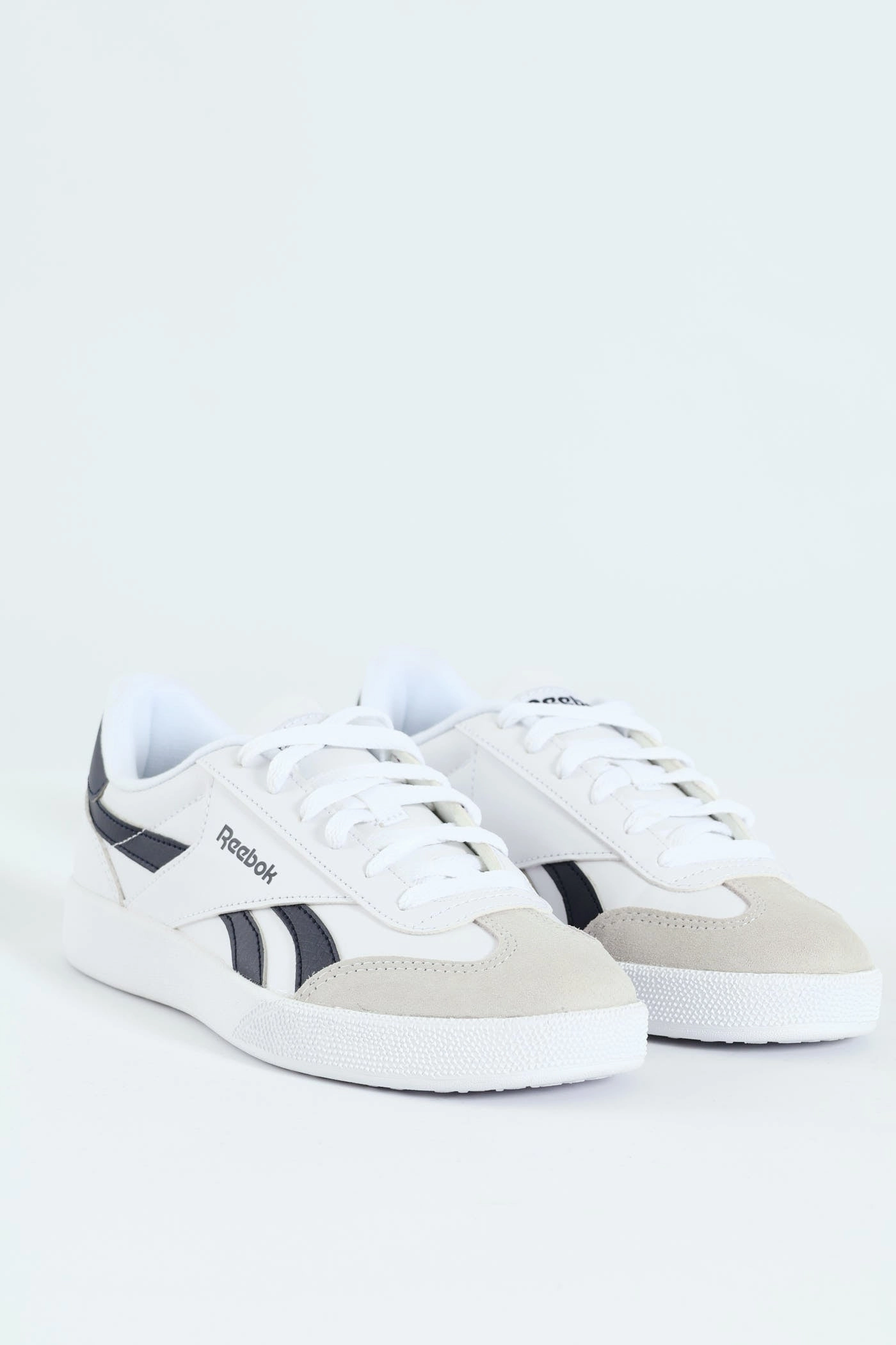 Smash Edge Sneaker - White/Navy Dynamic Feel