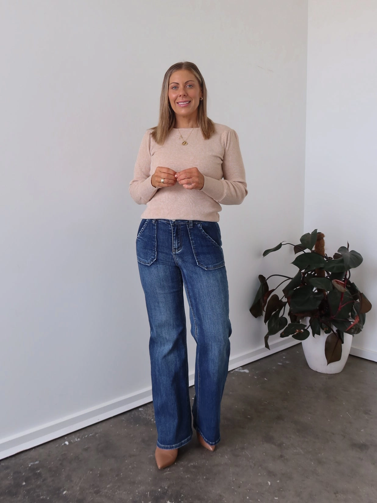 Dallas Jeans Fit Focus Crisp Look