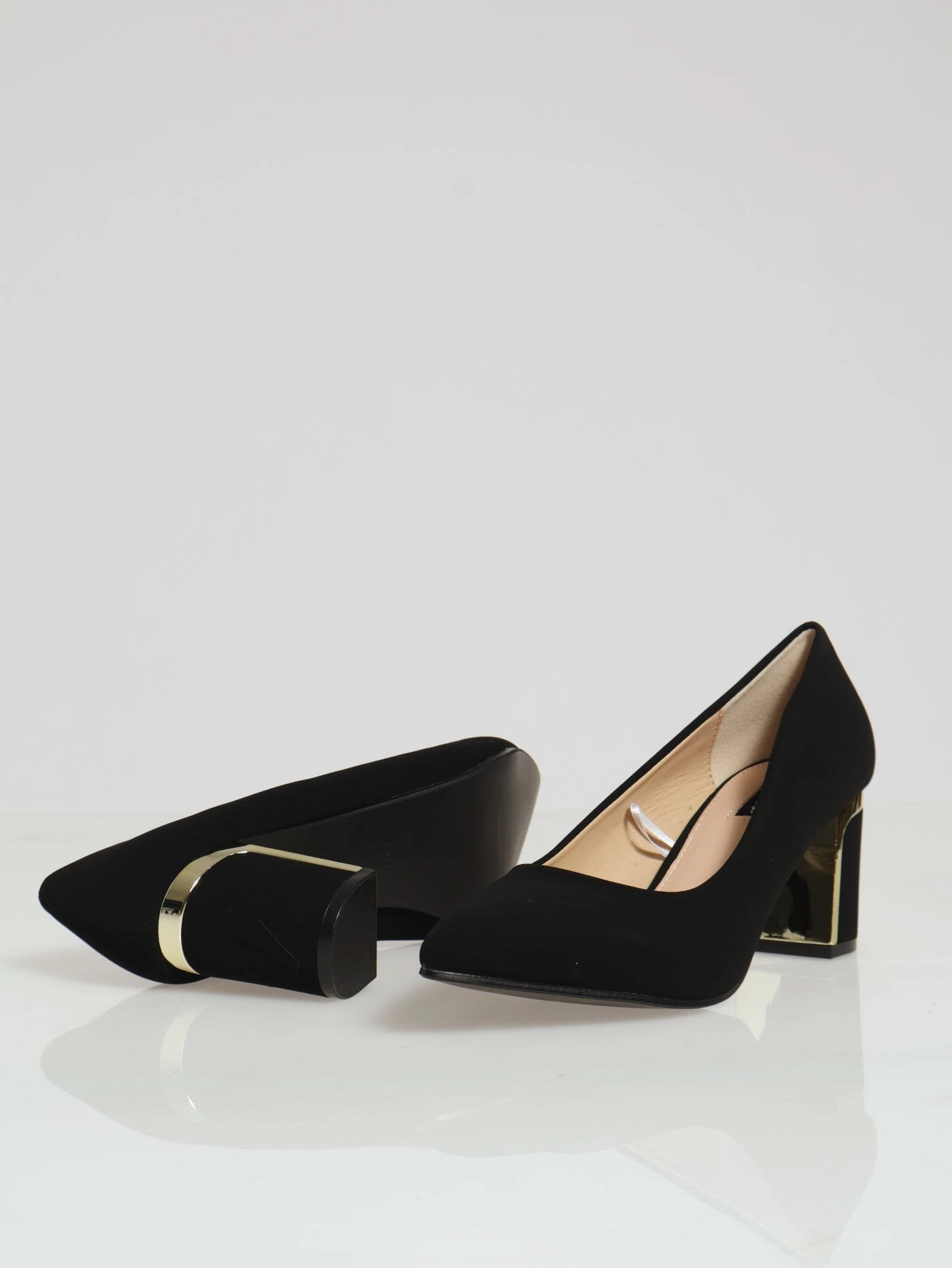 Classic White Heels Pointy Trim Block?Heel - Black
