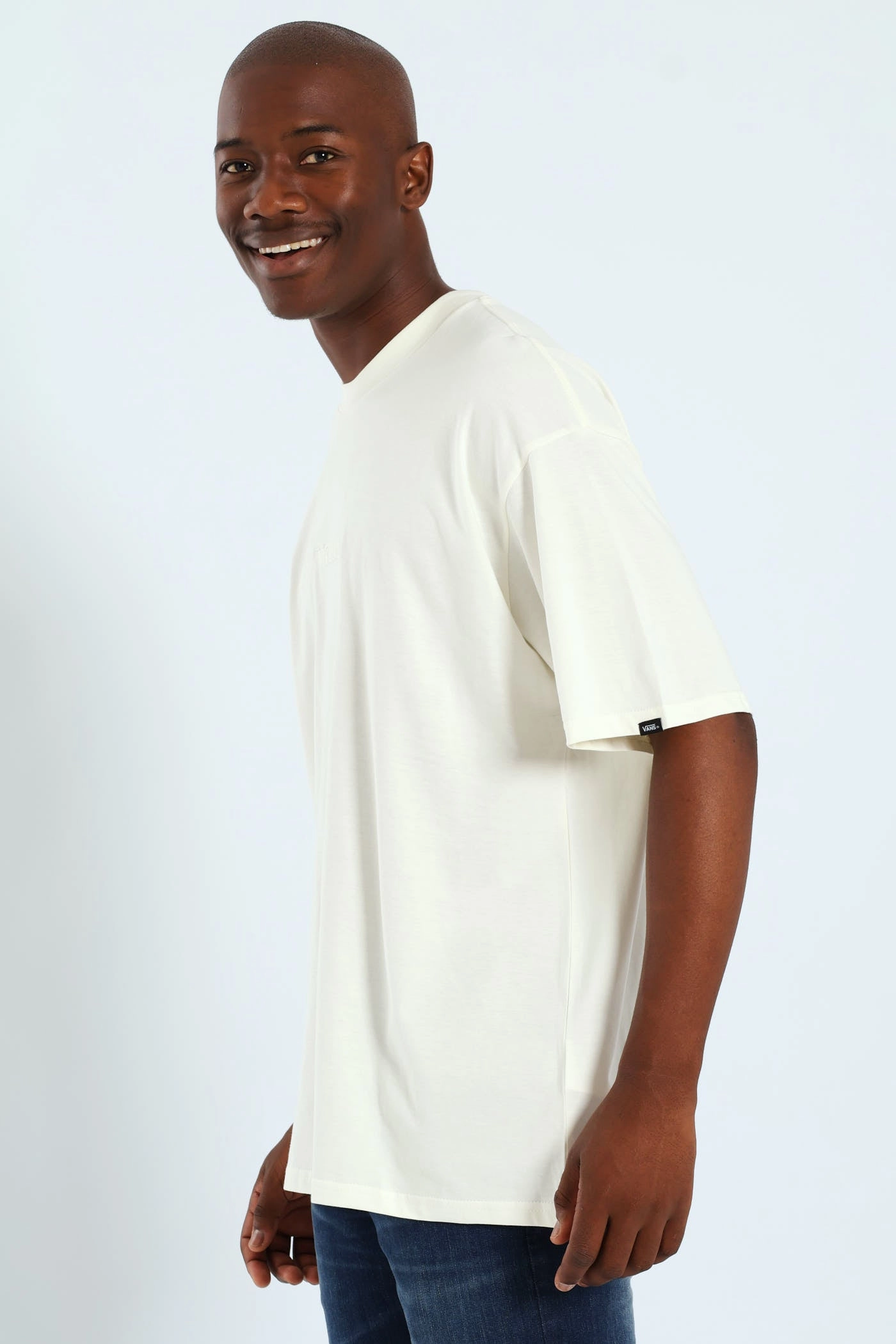 loose but not baggy loose fitting Essential Loose Tee - Off White