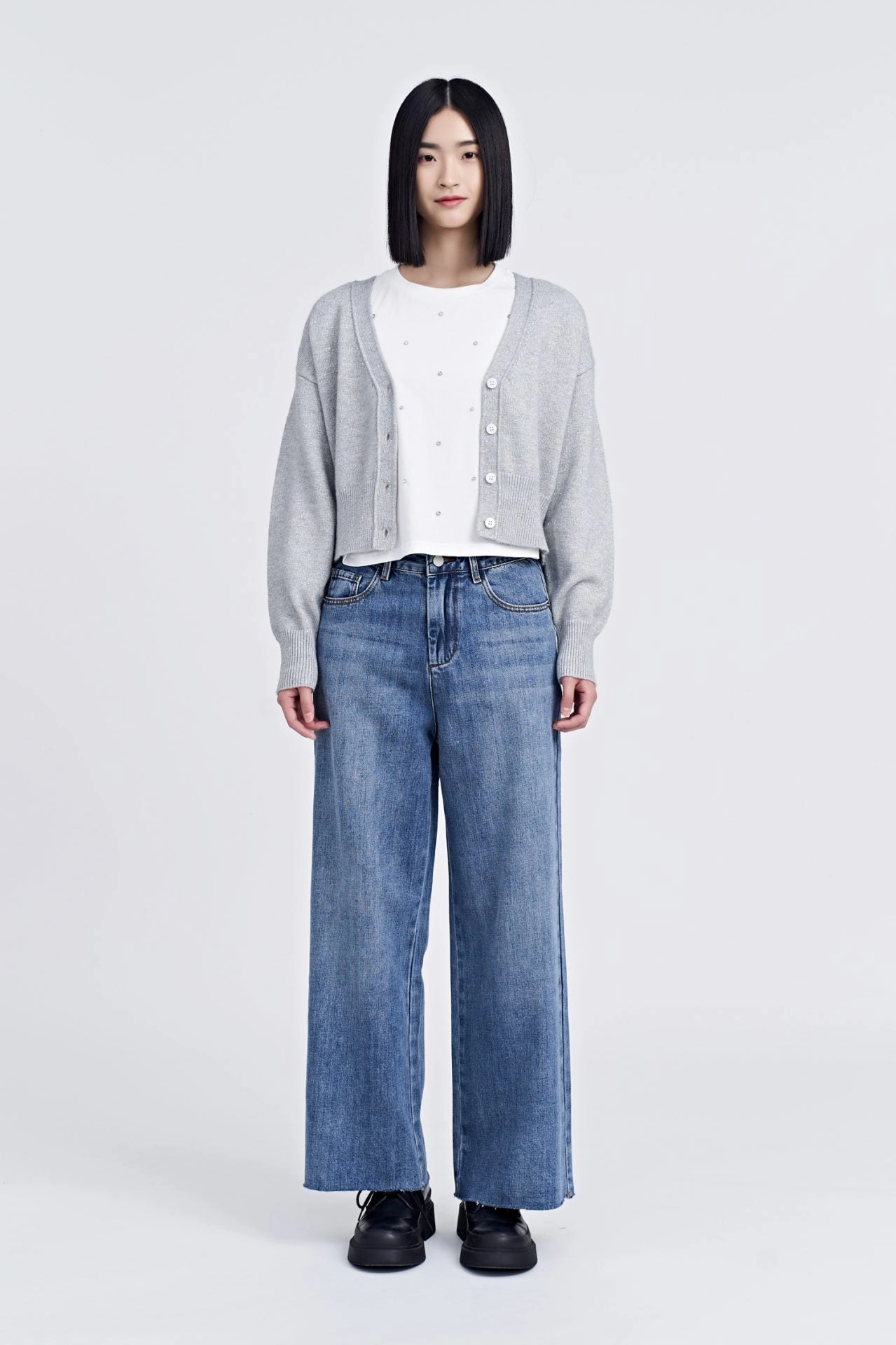 Durable Chill Piece Knitted Shimmer Cardigan [AT]