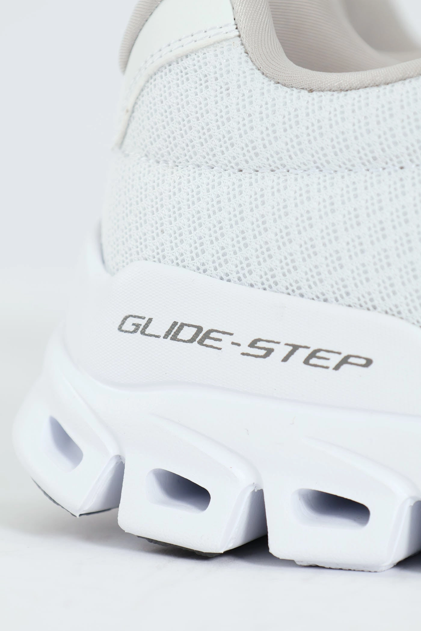 WideFit Glide Step Sneaker - White/White