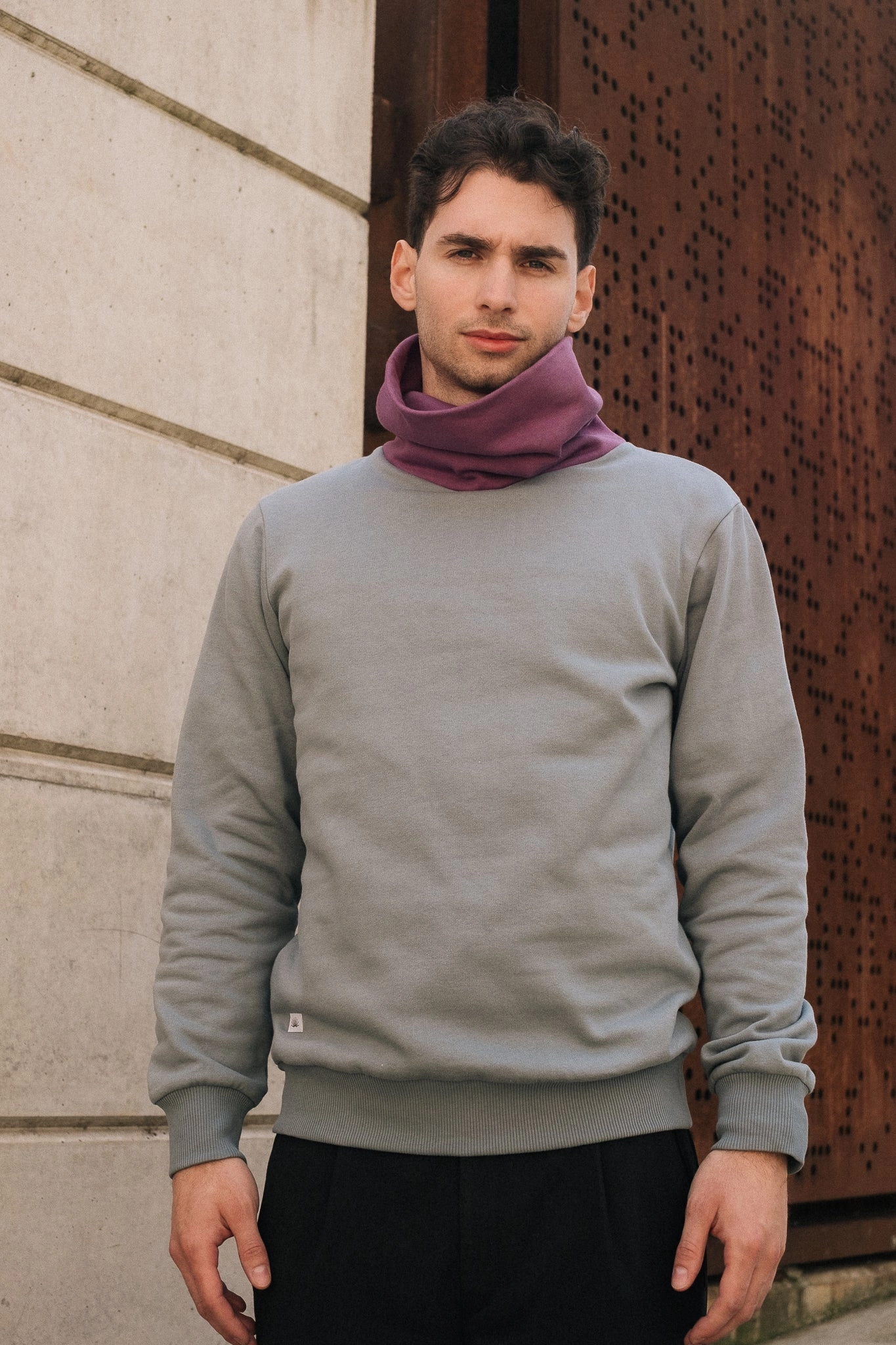 COLORBLOCK FUNNELNECK / AIR / GRAPE Sustainable Soft Layers