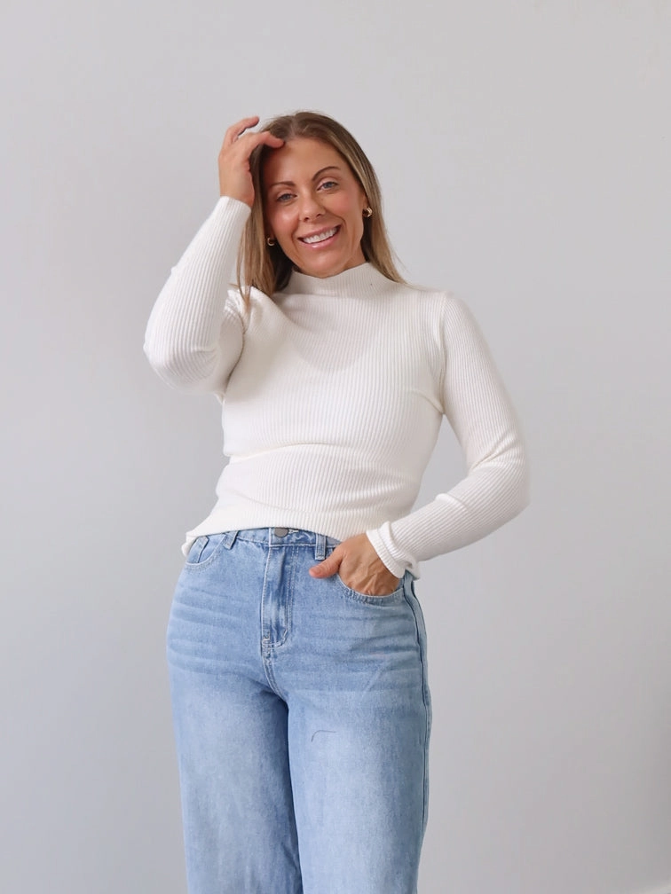 Amy Knit Top - Cream slim Matte Look
