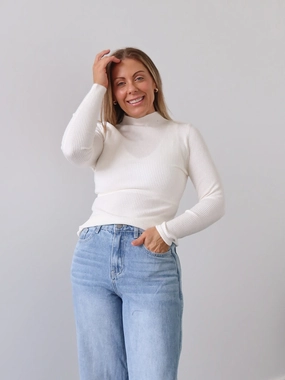 Amy Knit Top - Cream slim Matte Look