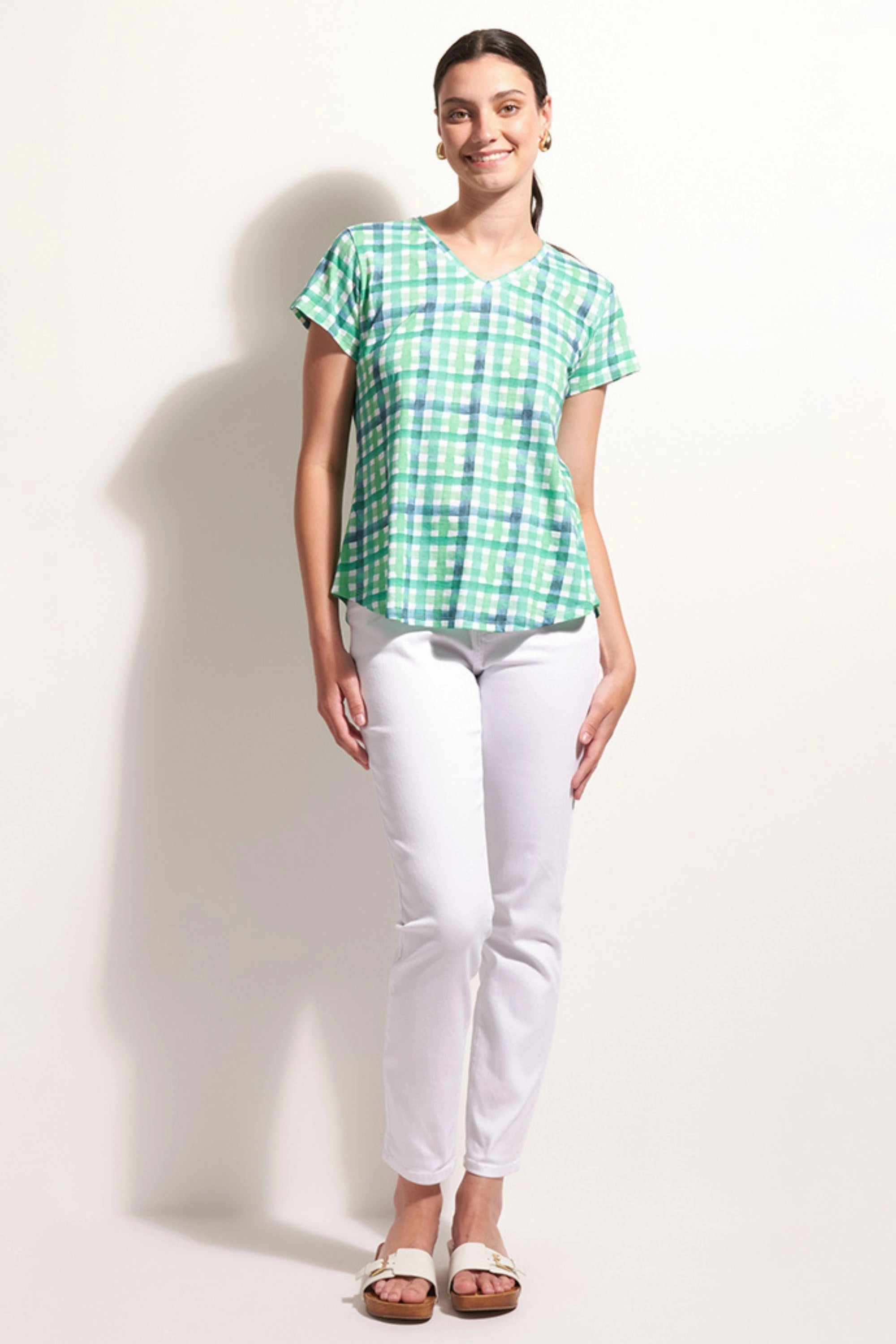 Fashionable Ease VEE SO FINE TEE - FO7882