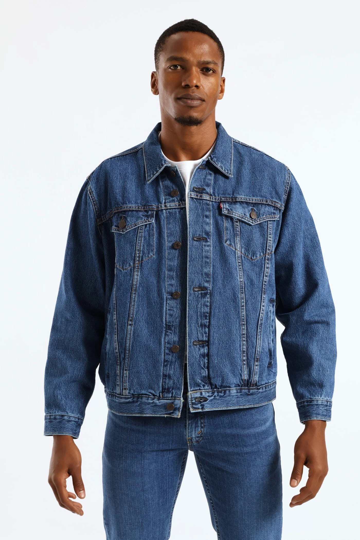 The Trucker Jacket - Medium Wash Bonded Collars SoftshellMaterial