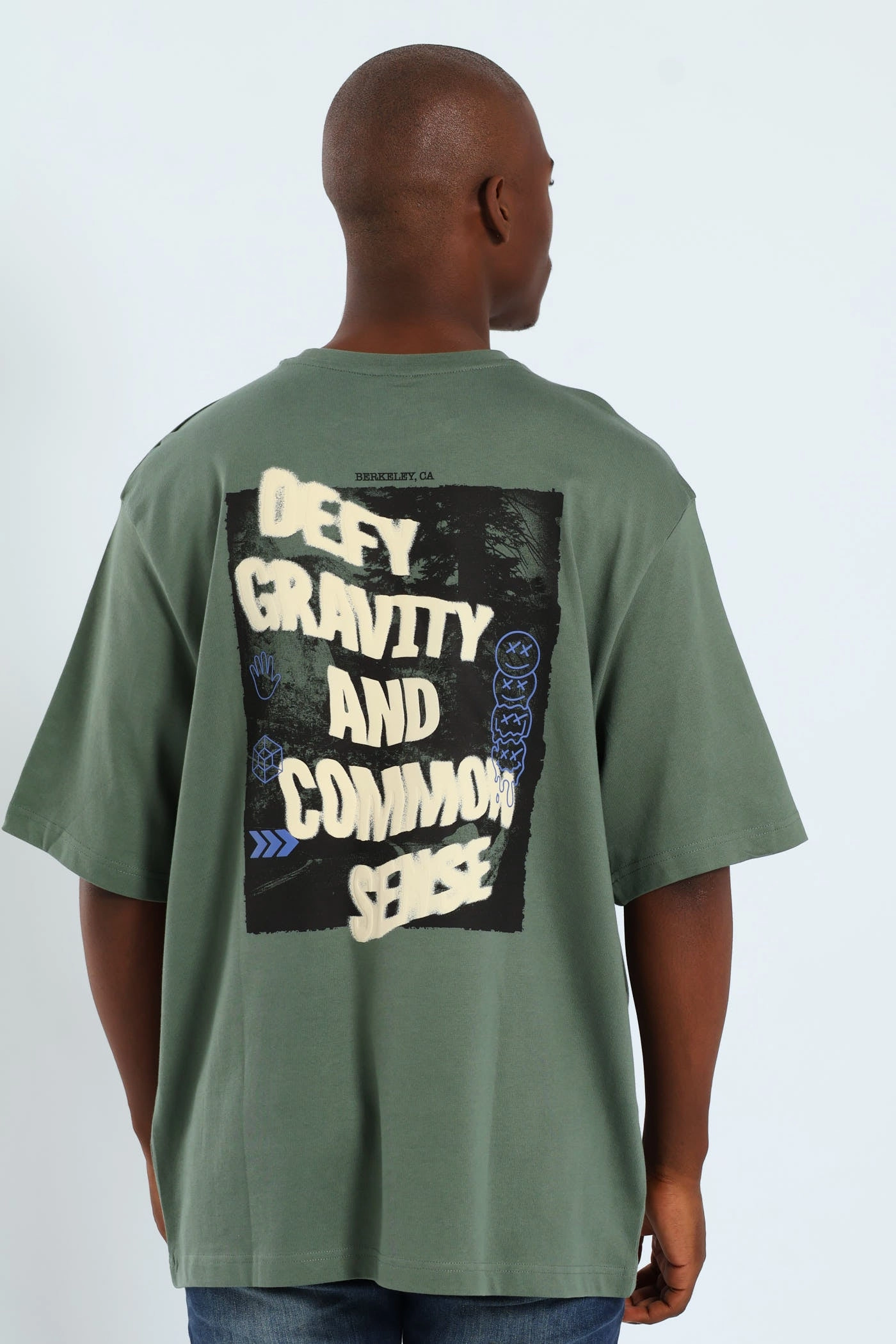 Heritage Graphic Relaxed Tee - Forest Green EasyCare Fabric