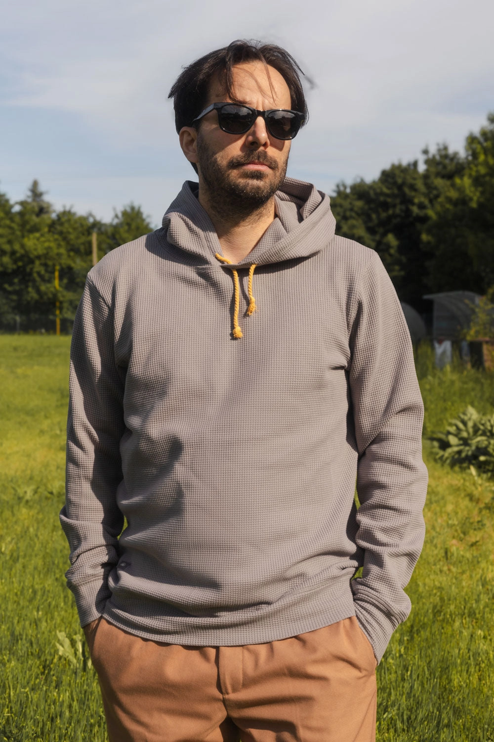 HIVE HOODIE / GREY Weekend Layer