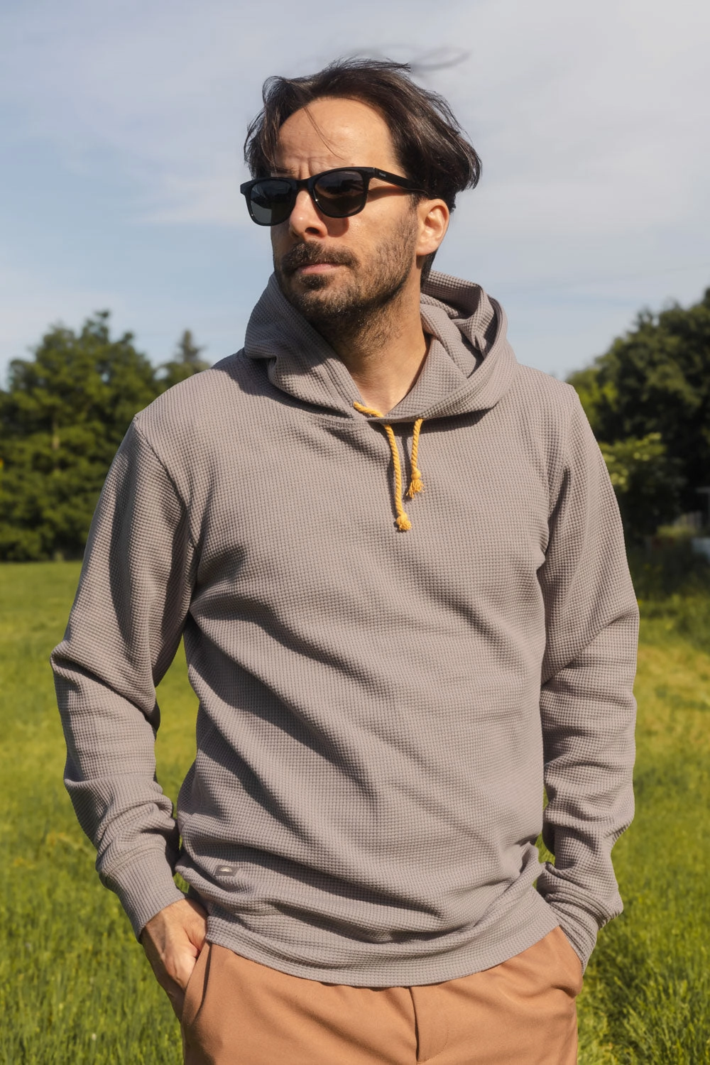 High-Quality Fabric HIVE HOODIE / GREY
