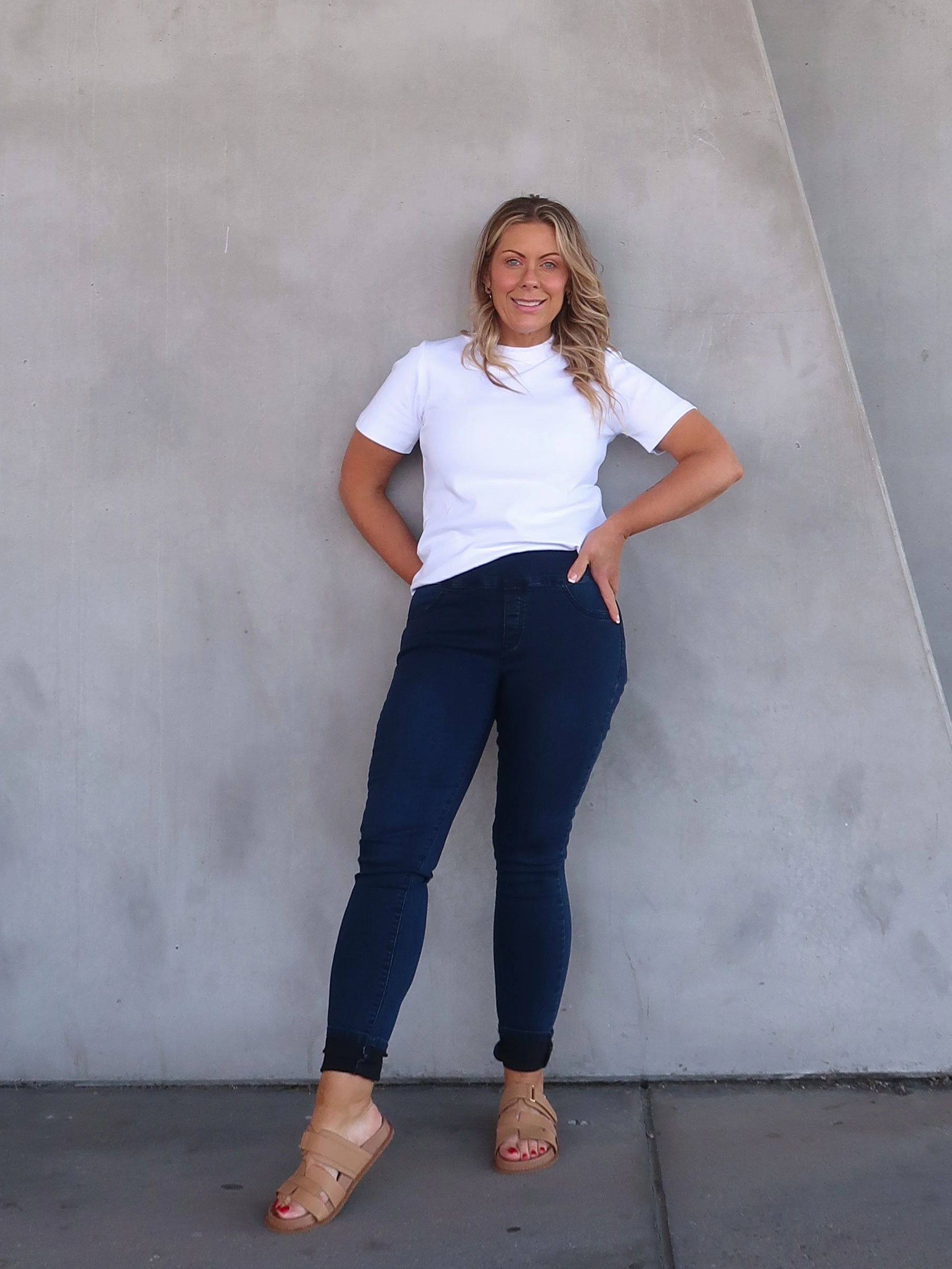 Jax Jeggings - Dark Blue Relaxed Taper Reliable Fit