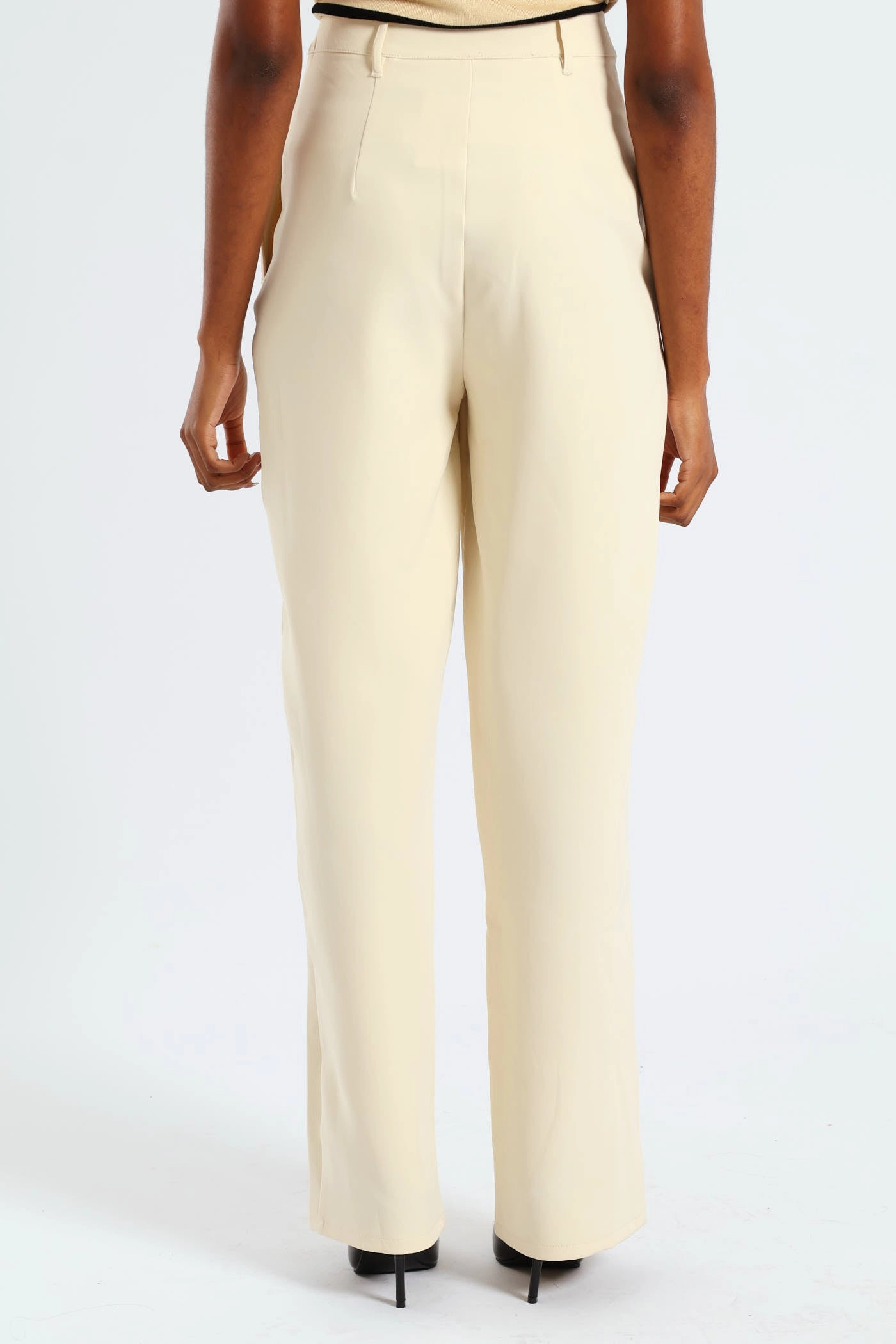 Chic Wear Jet Pocket Pin Tuck Straight Leg Pant - Cream