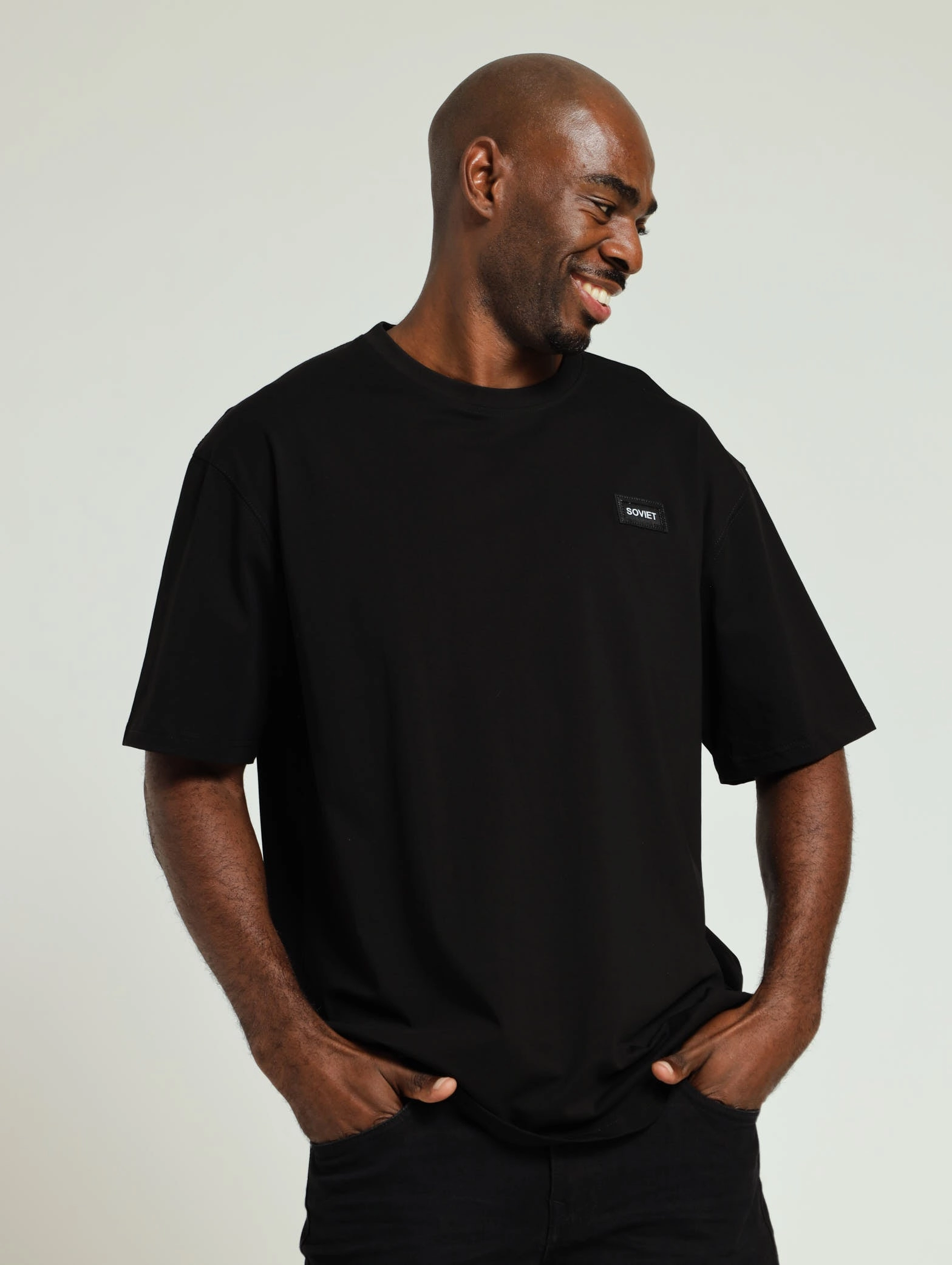 Sporty Vibe Jin Tee - Black