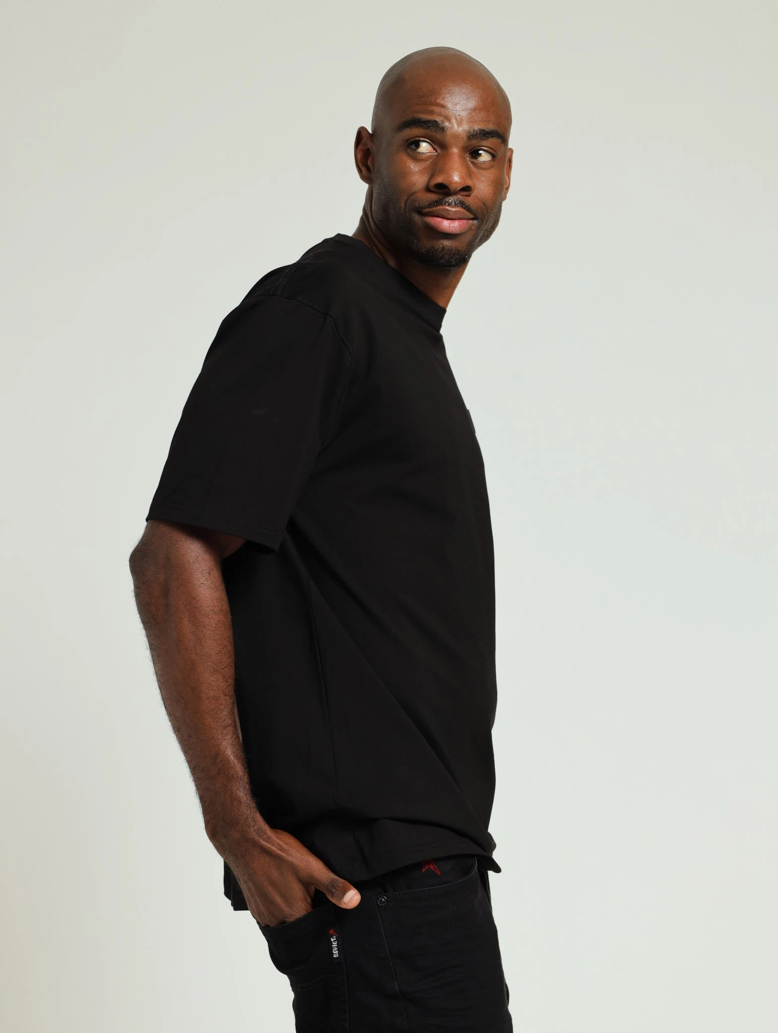 LongLastingColor Holiday Wear Jin Tee - Black