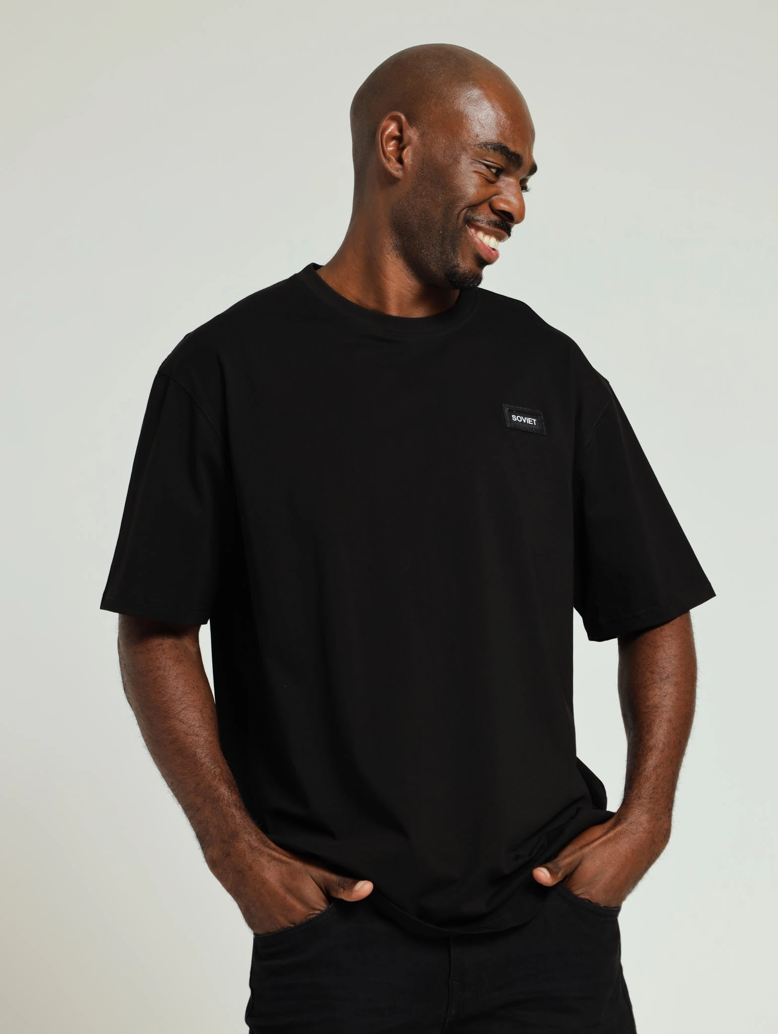 Modern Smart BreathableFabric Jin Tee - Black