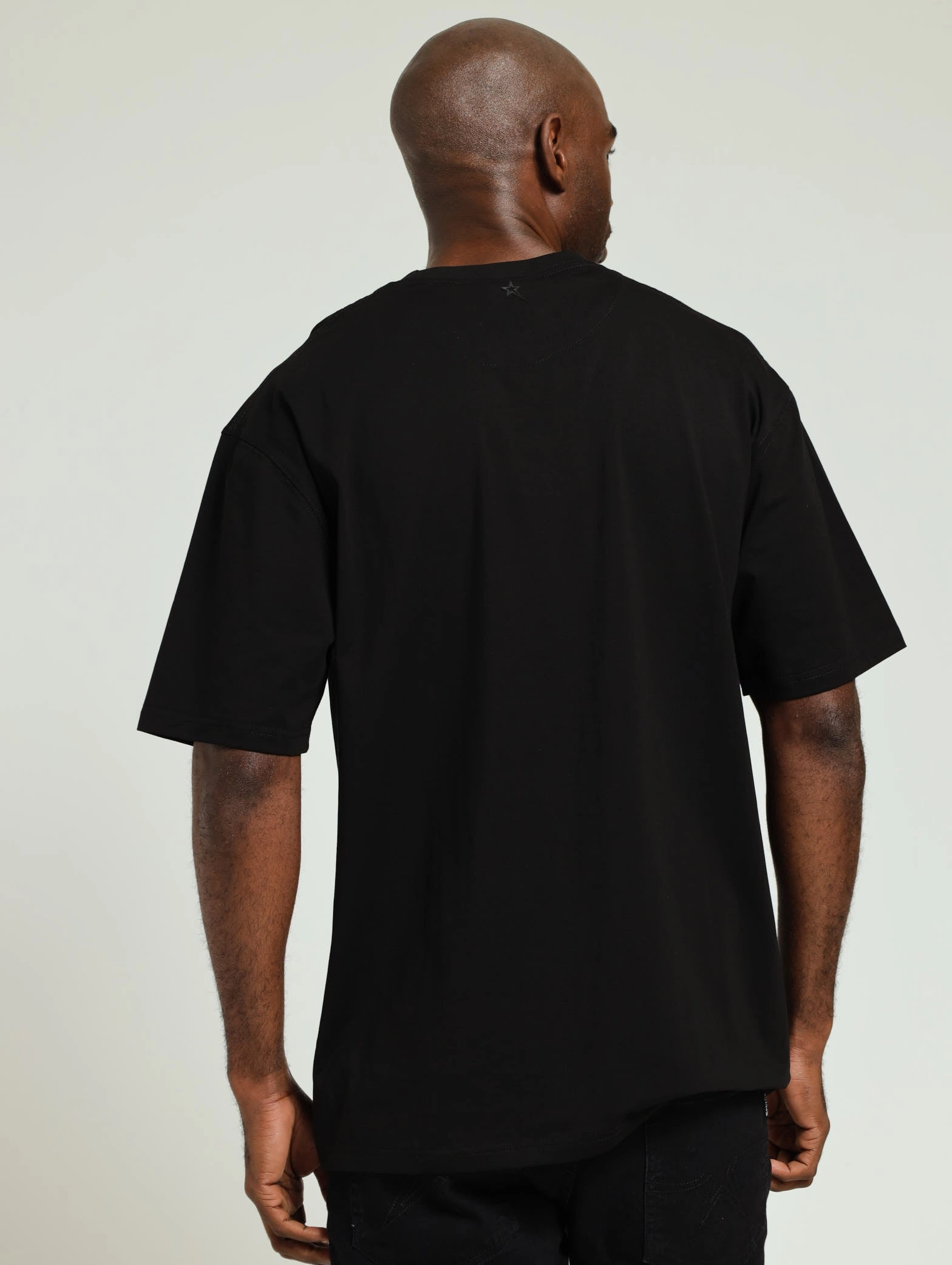 Jin Tee - Black Comfort Apparel Cozy Vibes