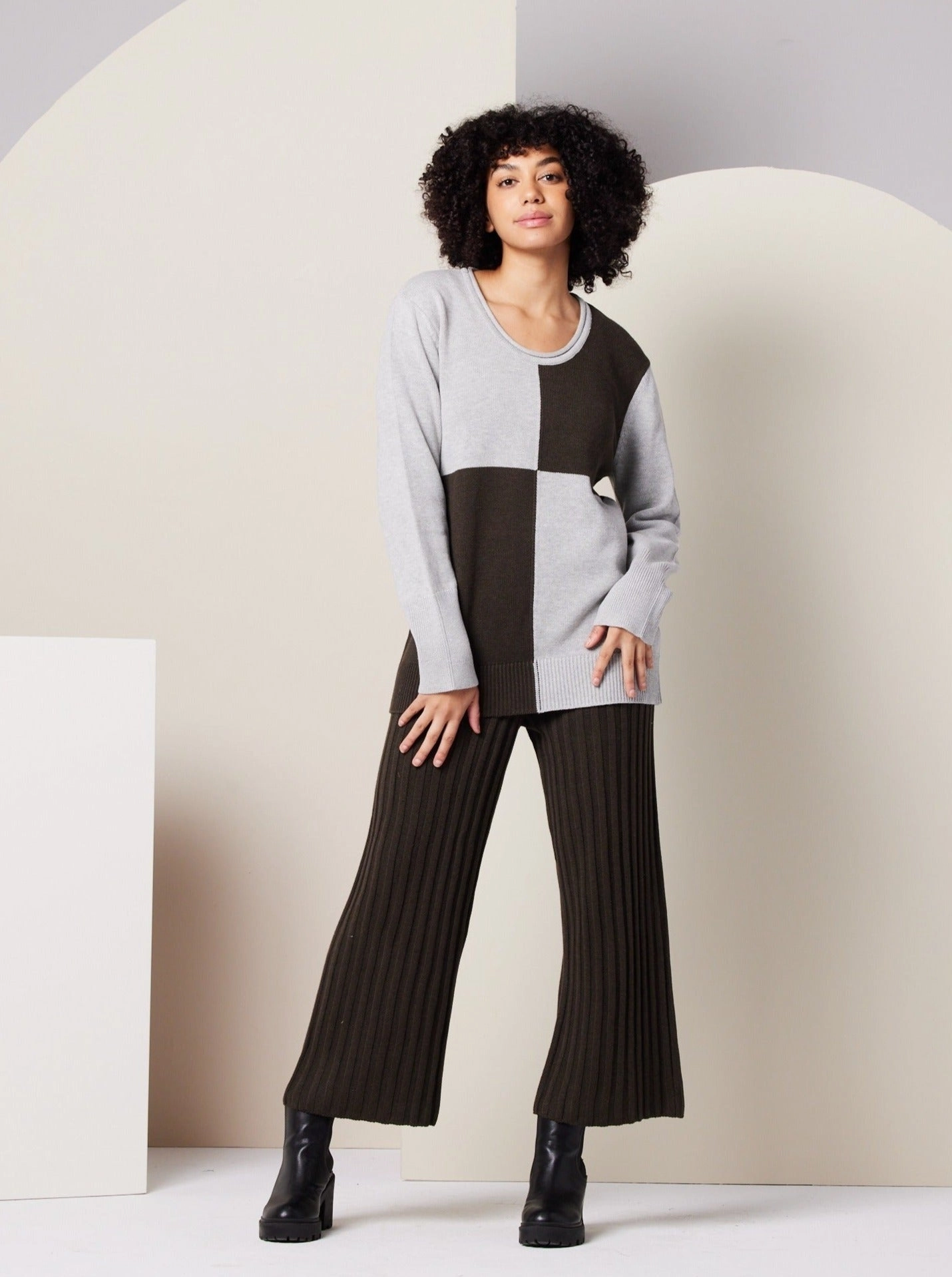 Paloma Sweater - Heather Grey Colorblock Perfect Warmth Cold-Weather Essential