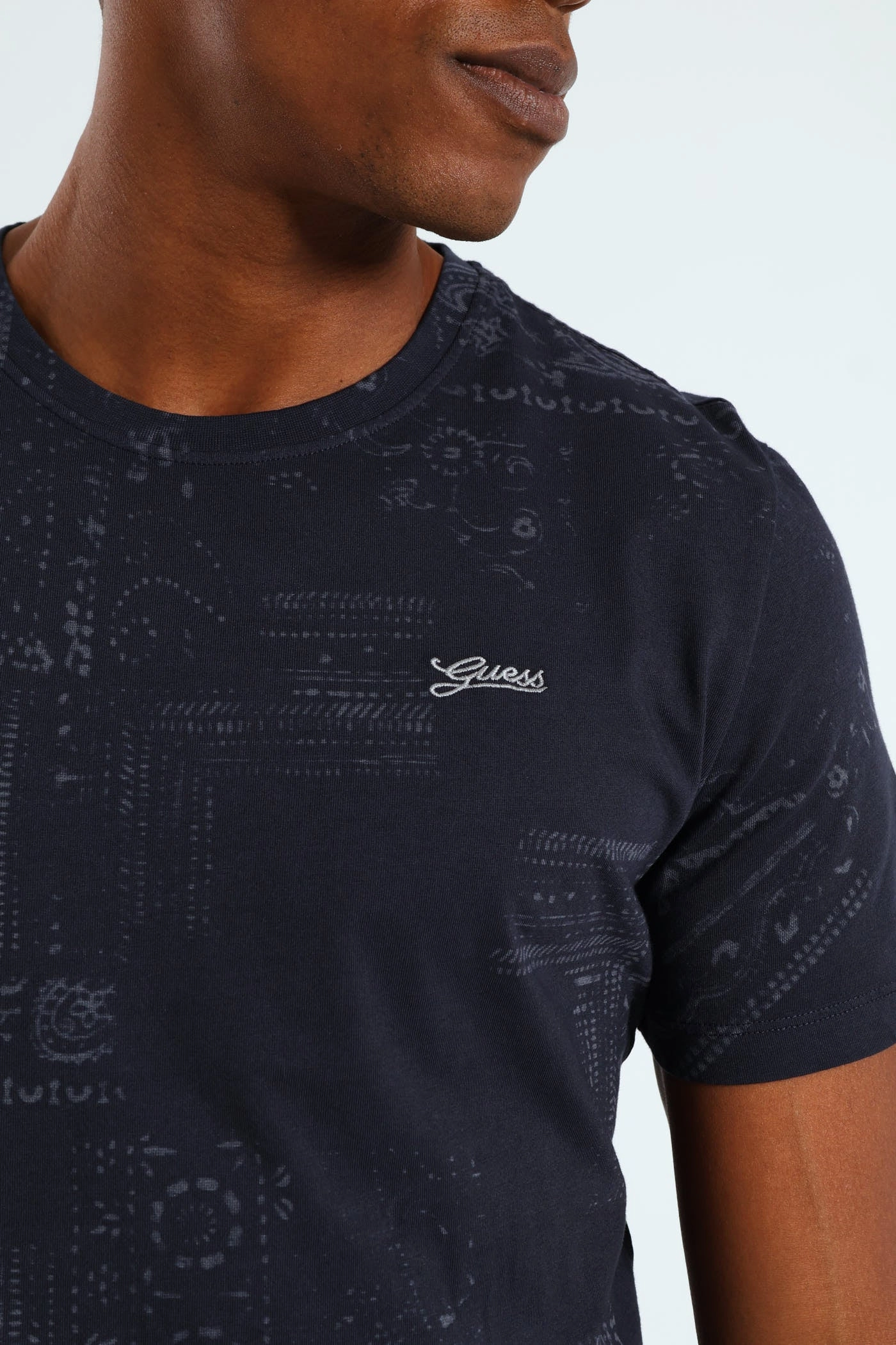 Pocket Detailing SustainableManufacturing Lasered Print Tee - Navy