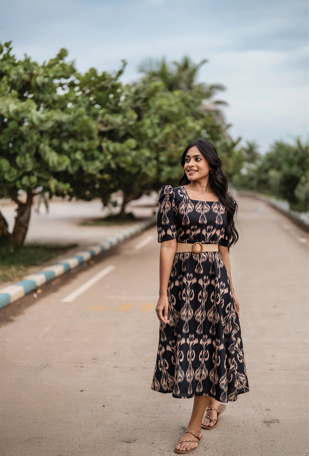 Side Pleats Horizon Black with Dark Desire printed Linen Blend Dress