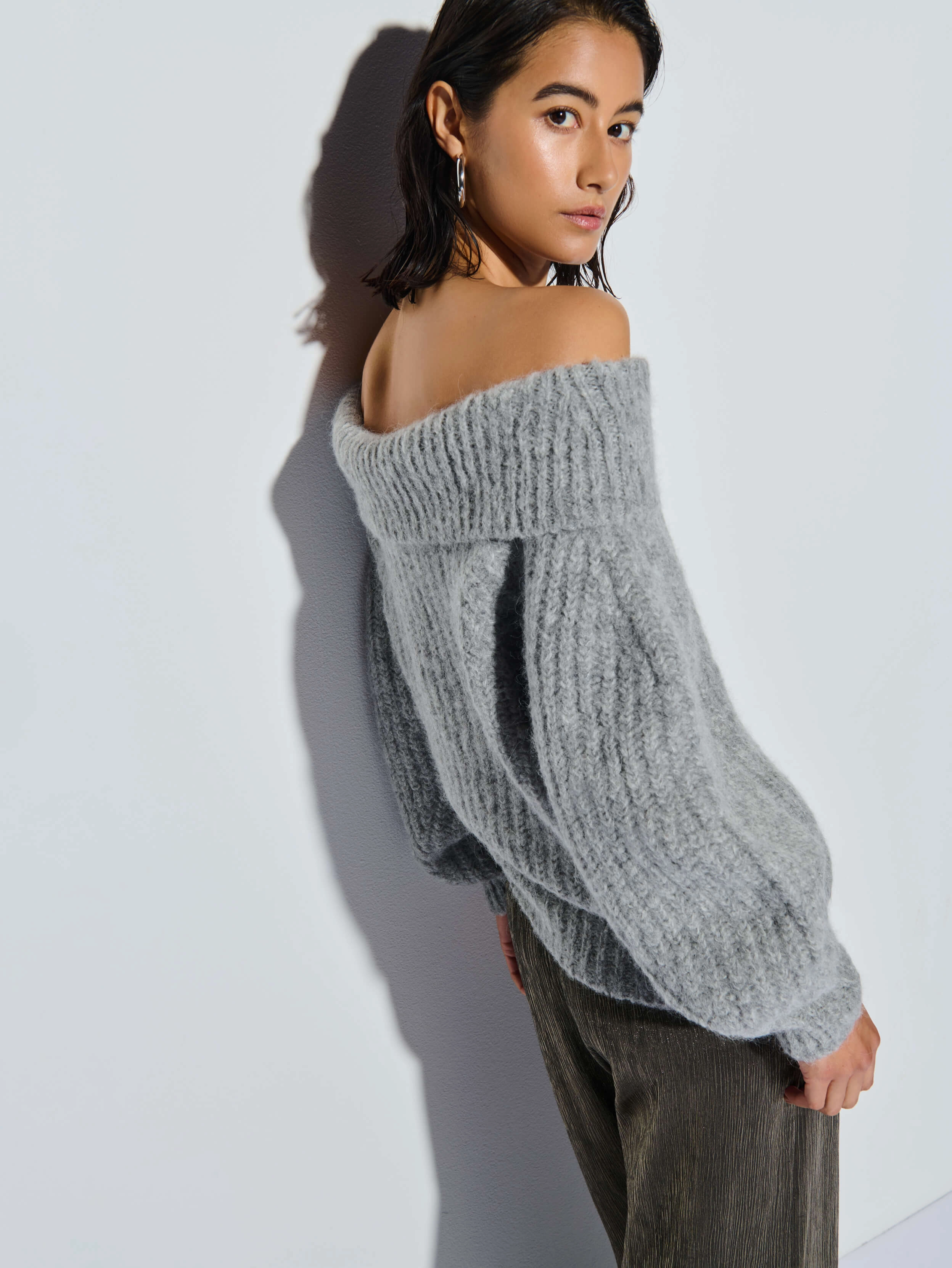 Thermal Insulation Technology Sophisticated Look Serena Sweater - Dove Gray Heather