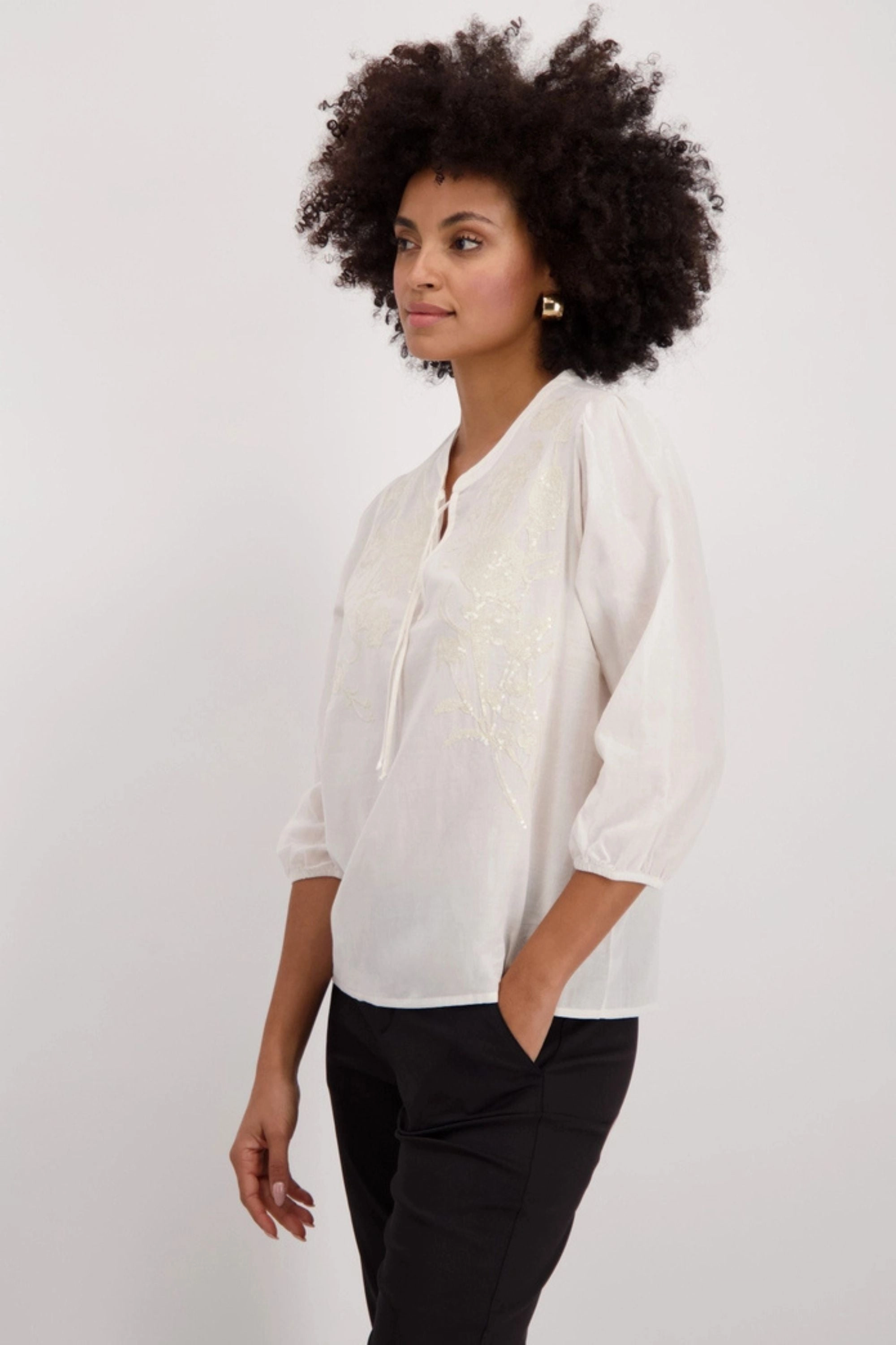 Reinforced Collar Structure SEQUIN LACE BLOUSE - 409693MNR