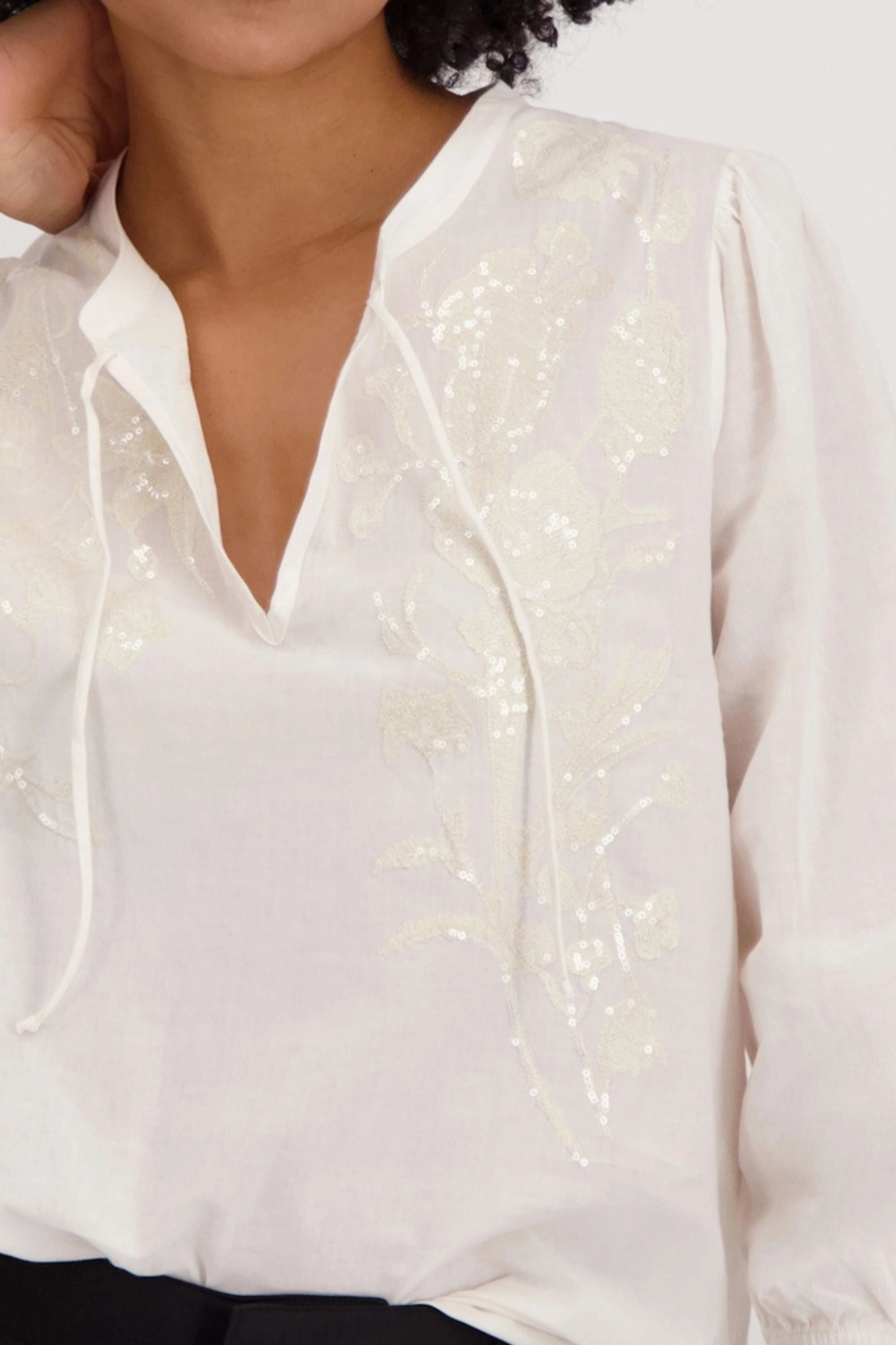 SEQUIN LACE BLOUSE - 409693MNR Travel Ready