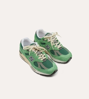 futuristic running option New Balance Green 'Grounded Pastels' Made in UK 991v2 Trainers