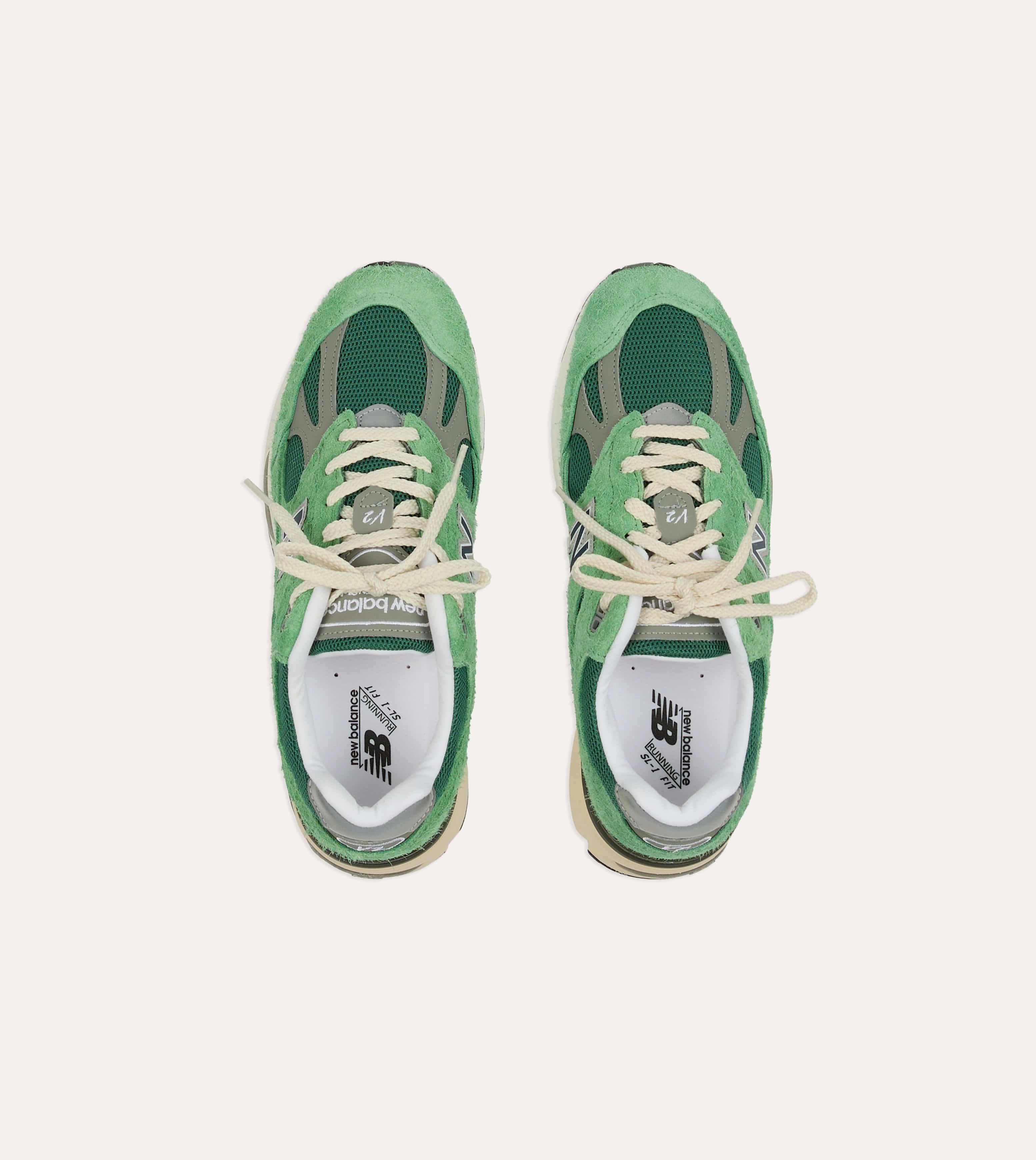 moisture - wicking socks style - enhanced shoes New Balance Green 'Grounded Pastels' Made in UK 991v2 Trainers