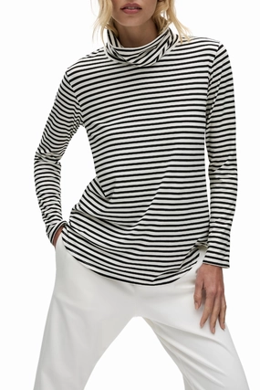 TURTLE NECK TOP - F5318663 proper length Everyday Comfort Style