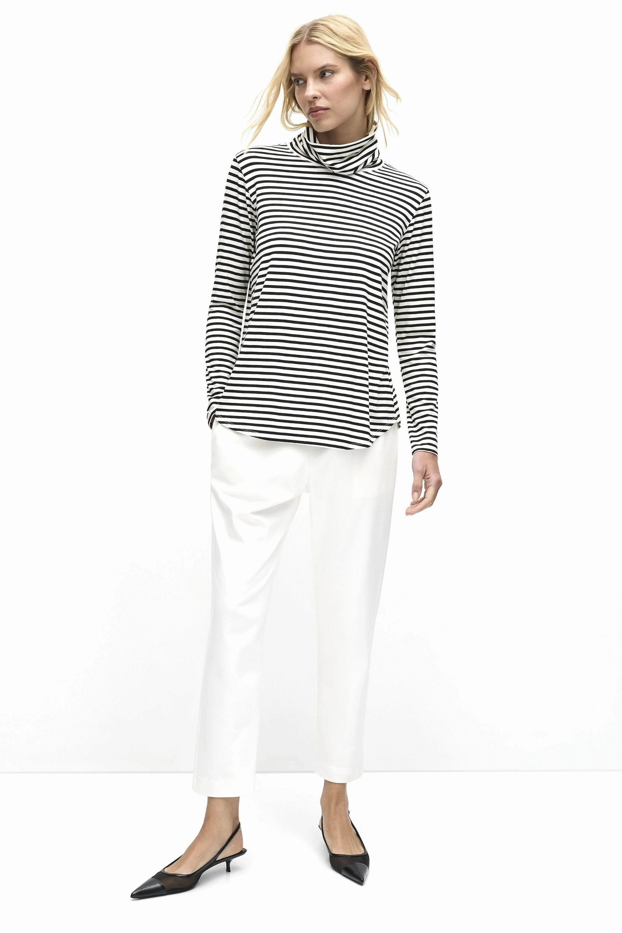 TURTLE NECK TOP - F5318663 Simple and Cozy