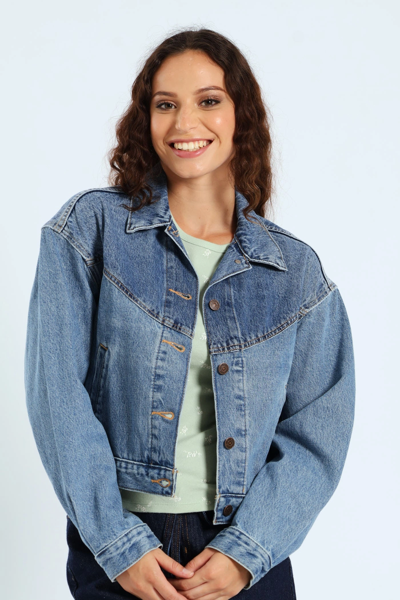 Ergonomic Cut Shrunken 90s Western Trucker Jacket - Dark Blue