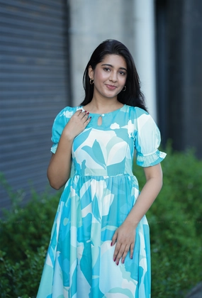 Easy Go Easy Layering Chords Blue with Harmonioes Fragrant floral printed Maternity and Feeding Dress