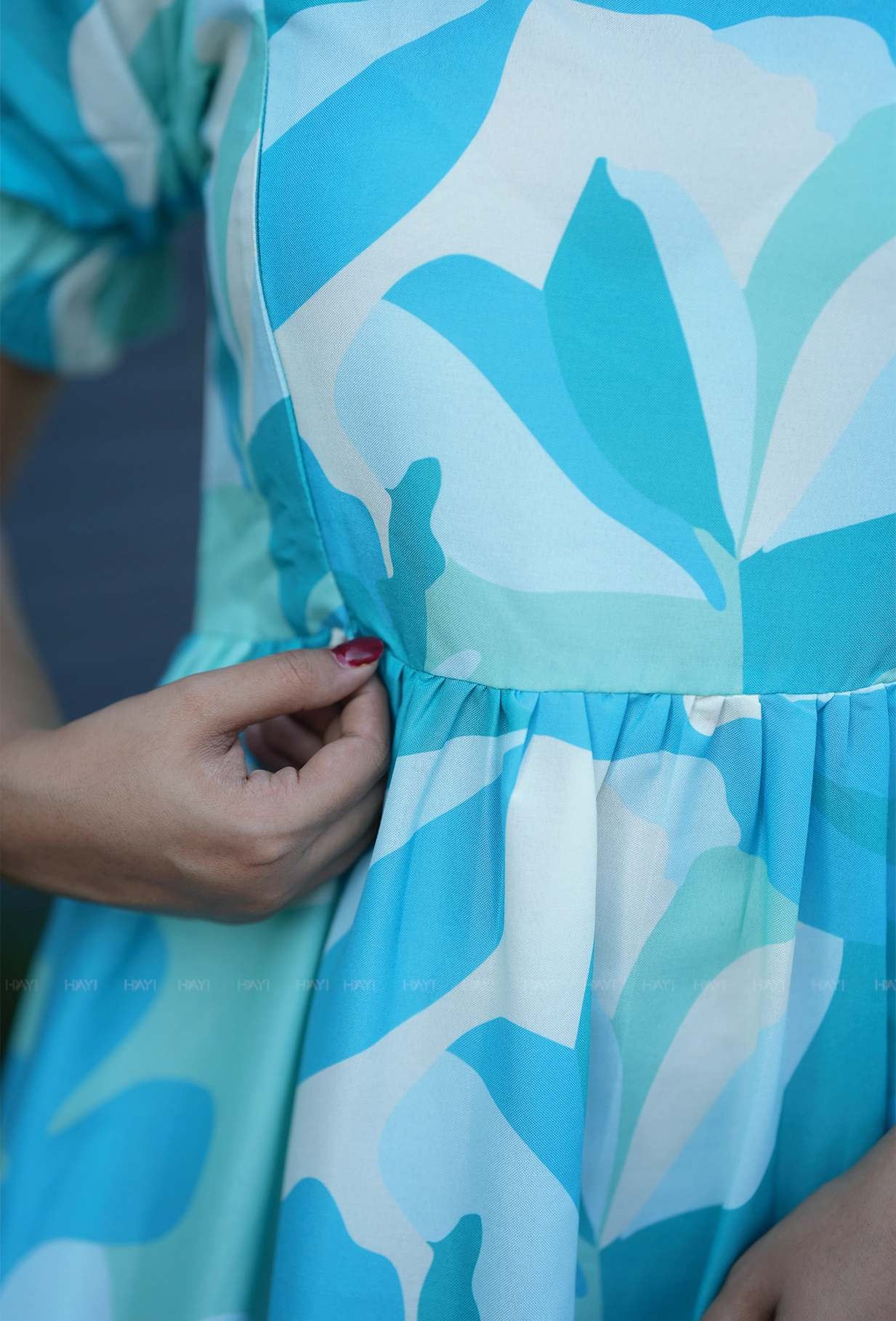 Euro Touch Simple Touch Chords Blue with Harmonioes Fragrant floral printed Maternity and Feeding Dress