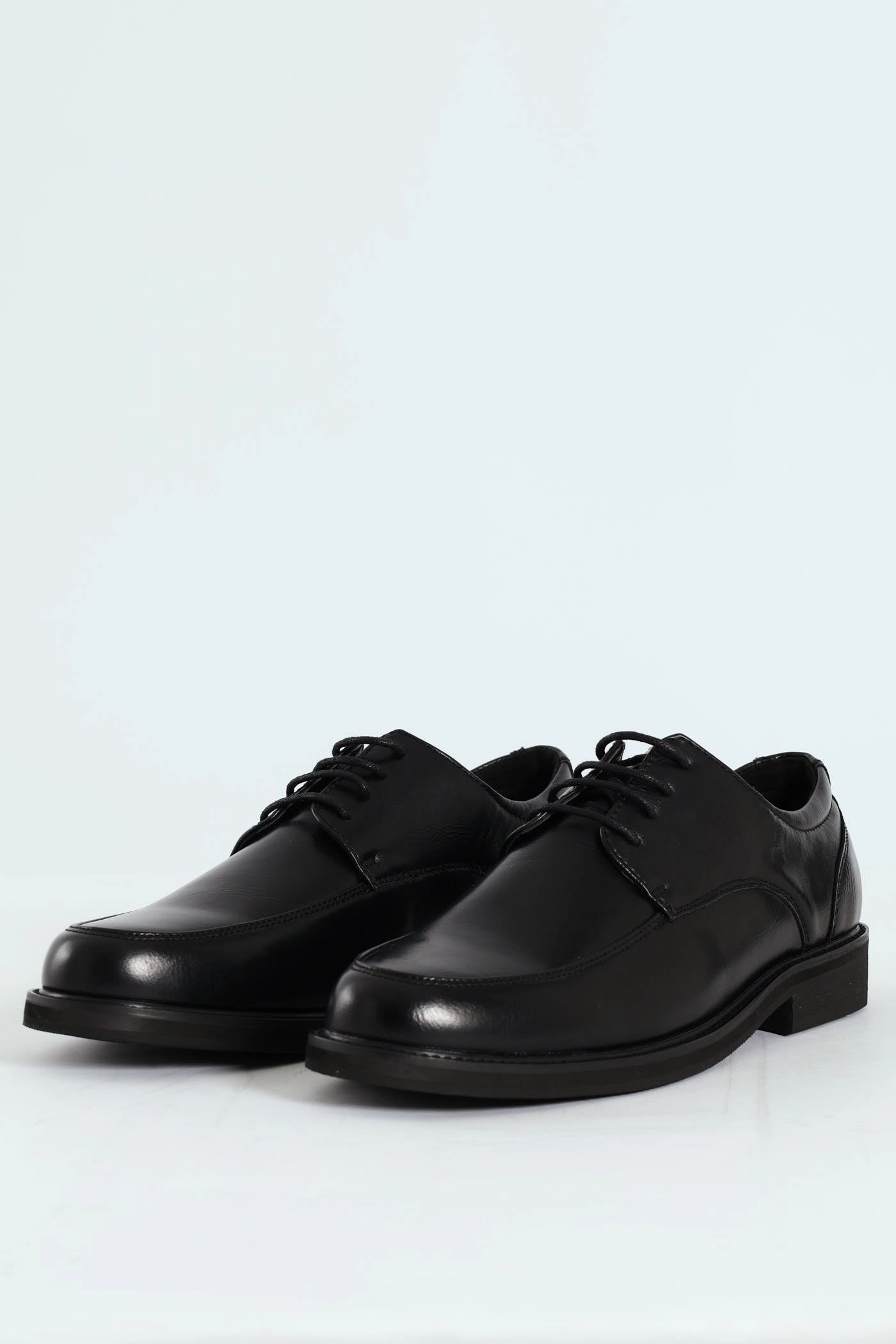 Plain Round Toe Formal Lace Up Shoe - Black Leather Grain