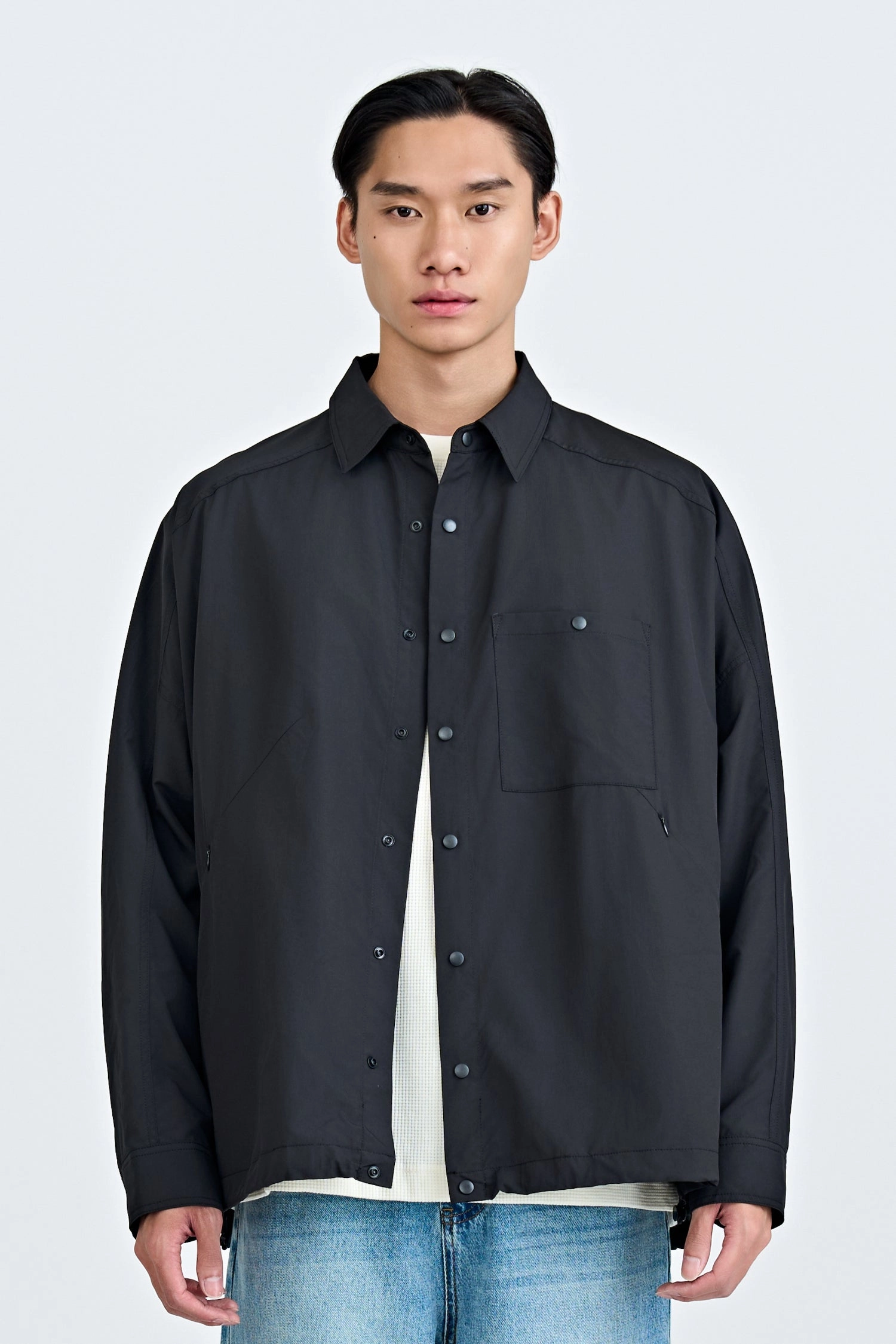 Water Repellent Fabric Light Weight Jacket With Conceal Pocket - Black