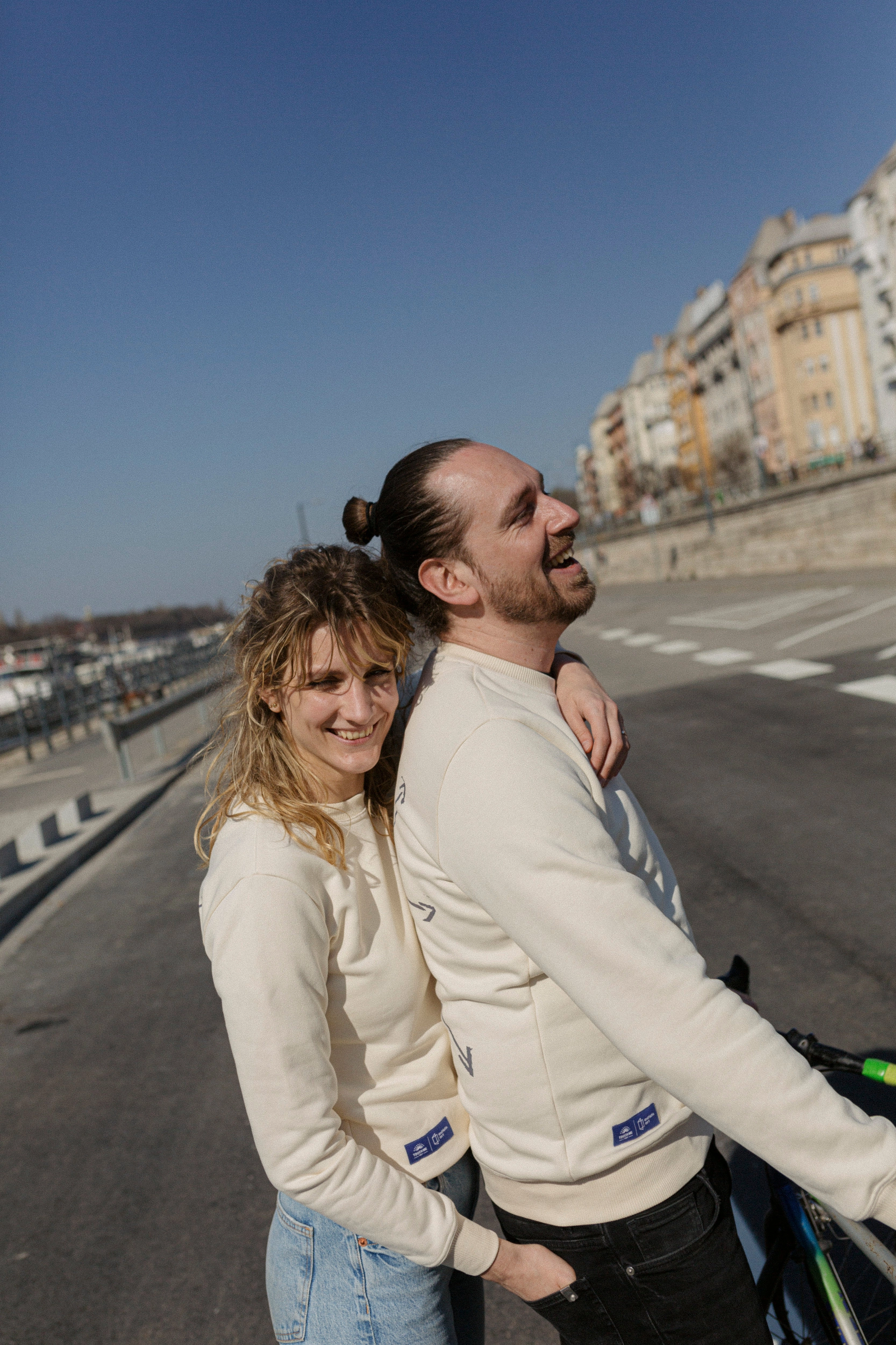 AUTISTIC ART "CHESS KING" / NUDE Relaxed Wear label accents