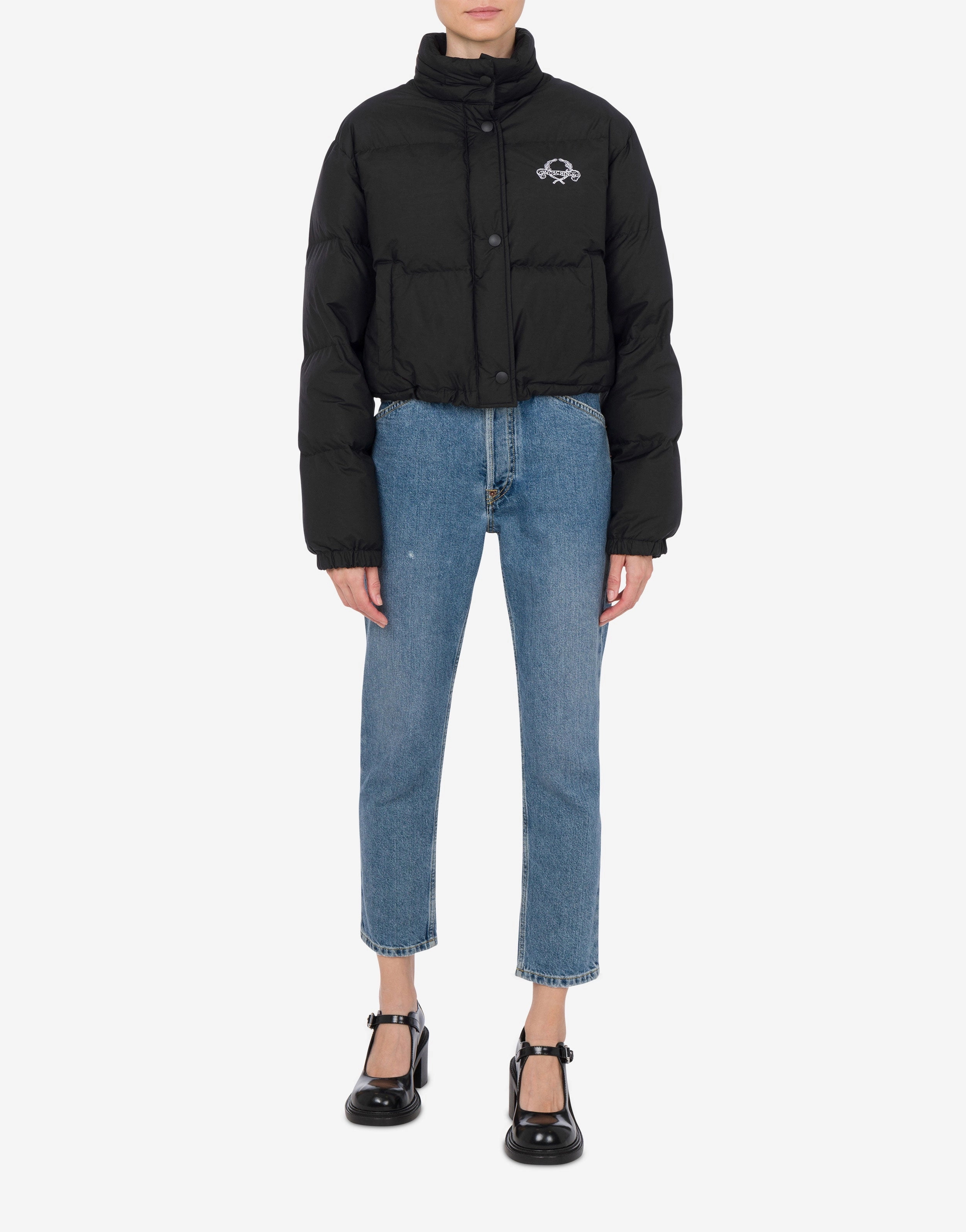 Casual Chill Look Lightweight Nylon Down Jacket Laurel Crown Logo