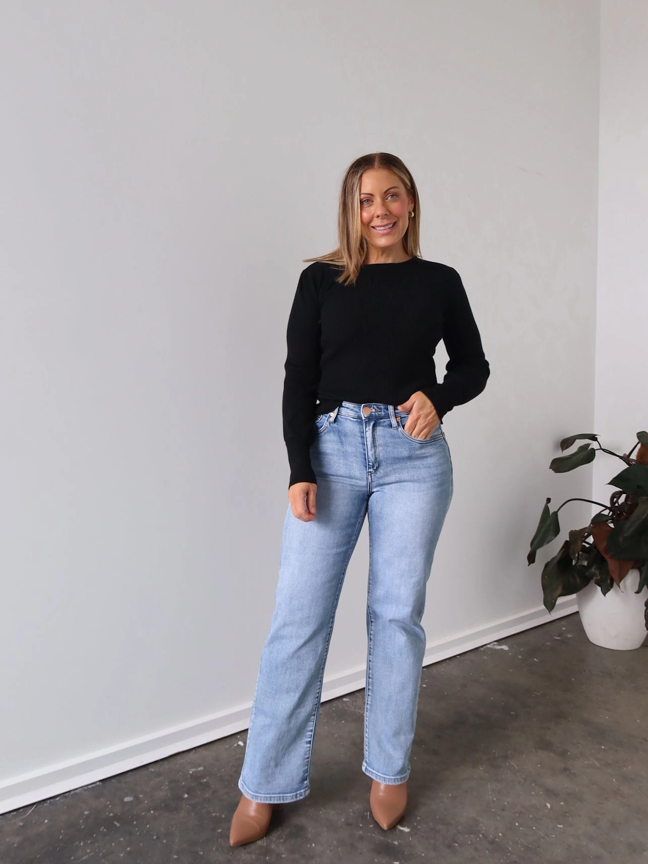 Clean Fashion Office Wear Weekend Warrior Trend Setter Vance Jeans