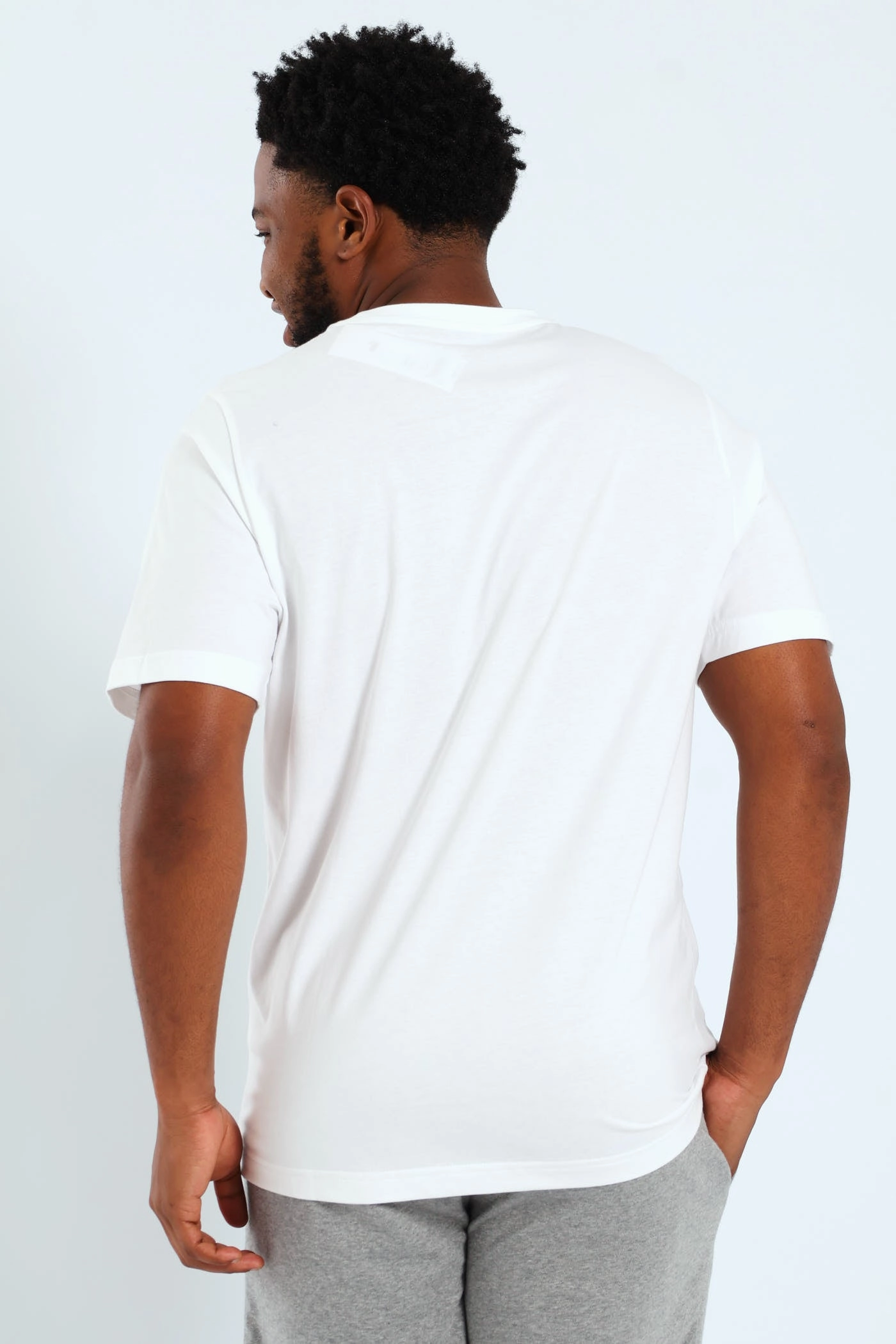 Classic Style Stylish and Comfortable Essential 2 Colour No.1 Logo Tee - White