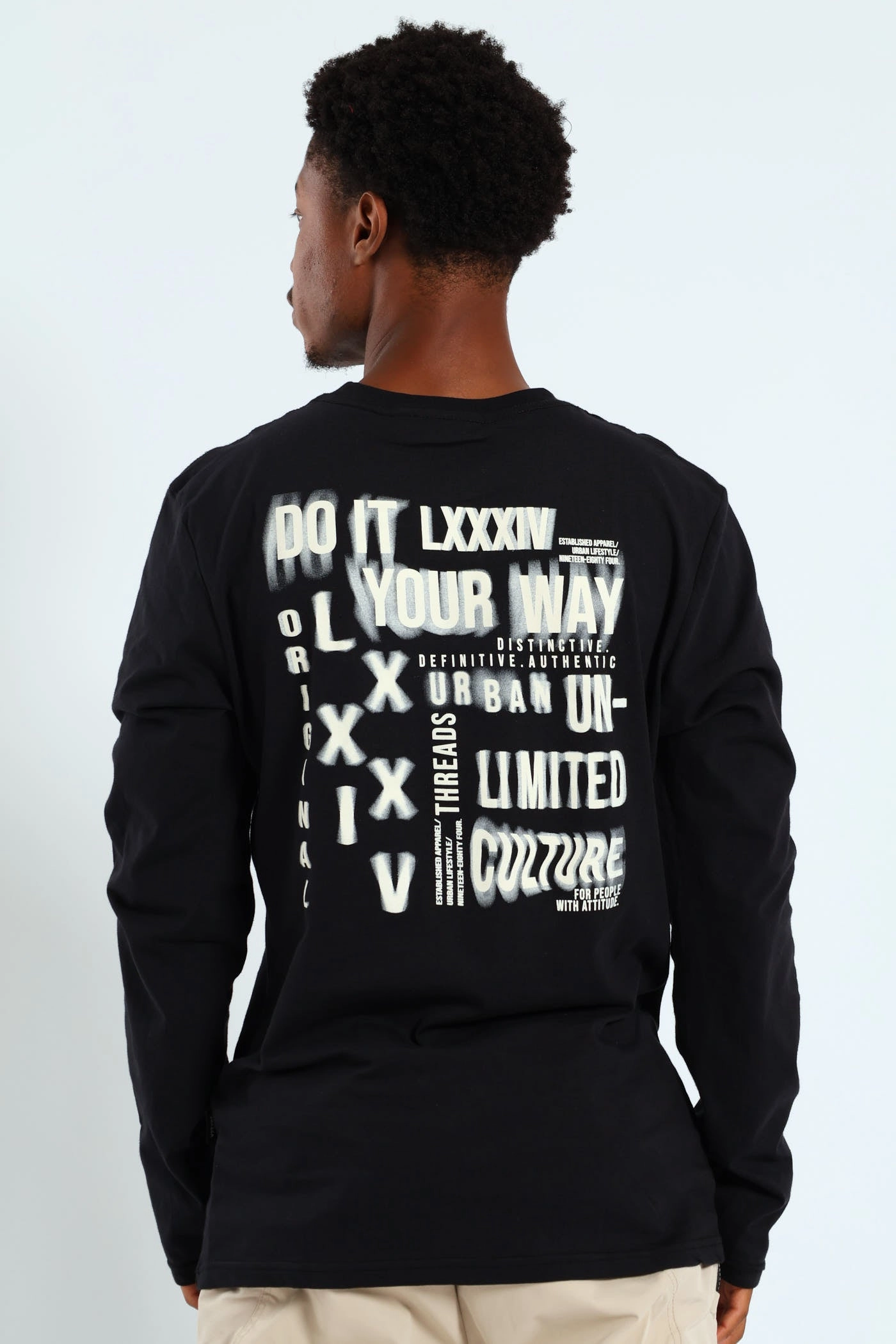 High-End Quality Long Sleeve Placement Print Tee - Black