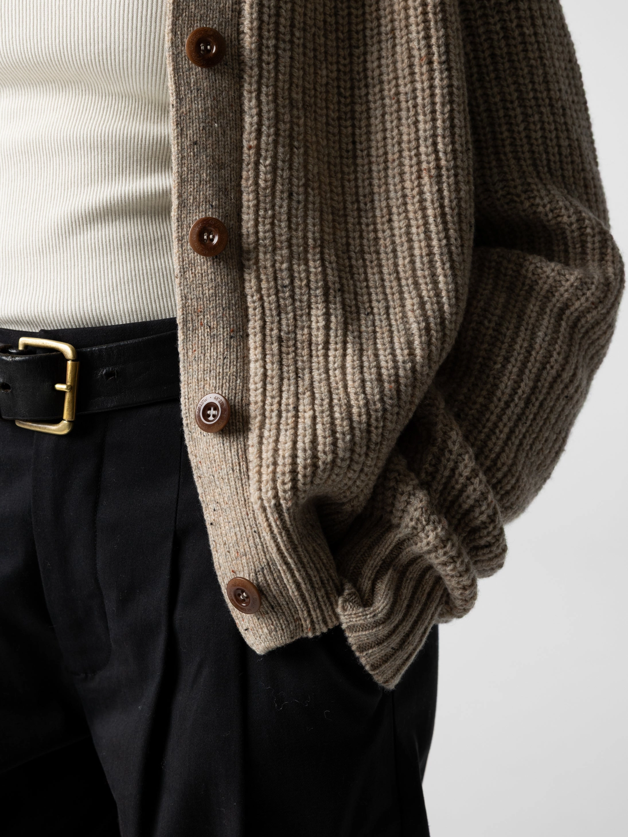 Women's Mora Crew Neck Cardigan City Ready simple design