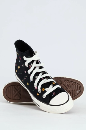 Chuck Taylor All Star Embroidered Floral Sneaker - Black Balanced Stack Height