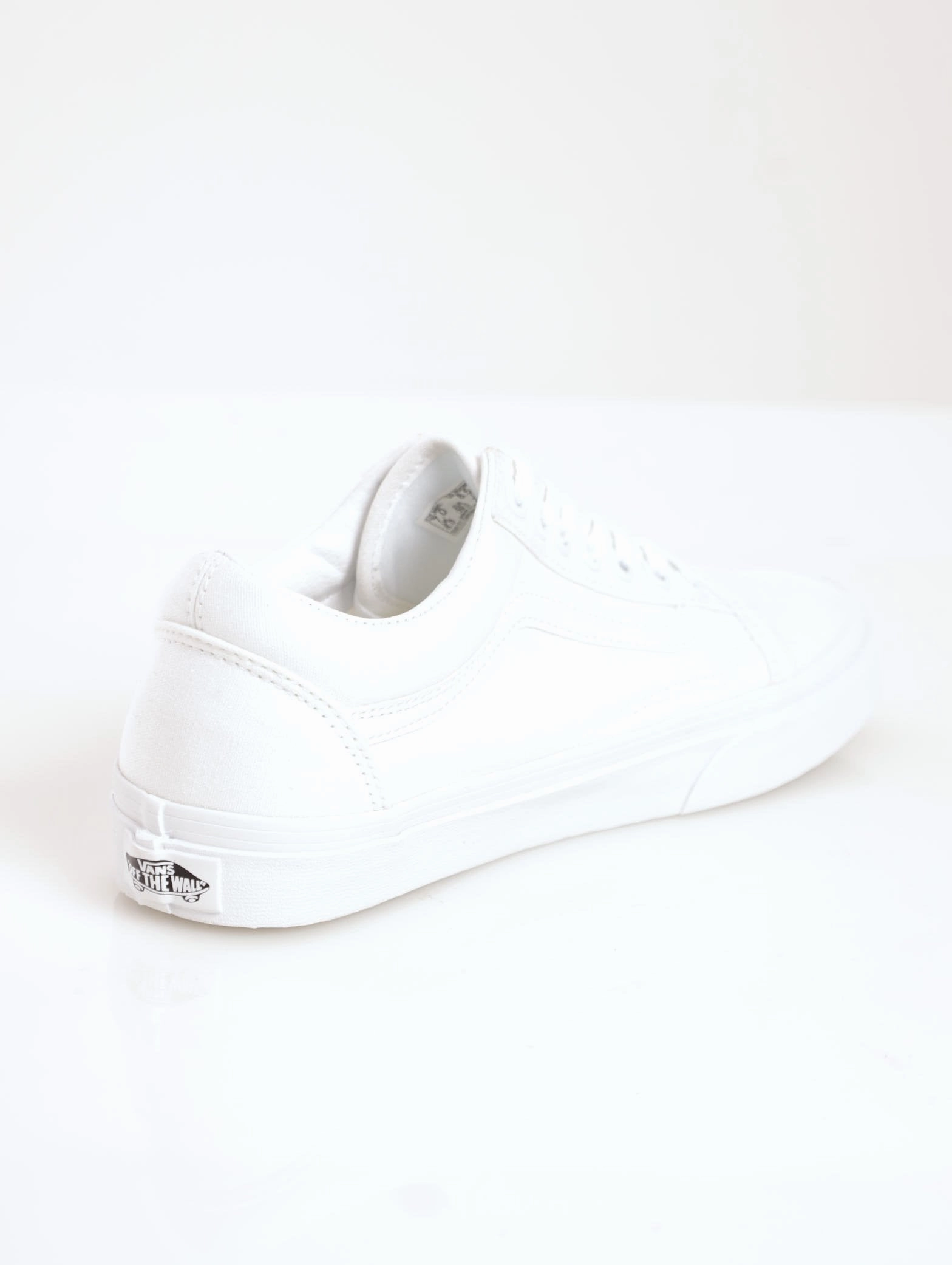 Men's Old Skool Sneaker - White Rubber Tread Twist Free Motion