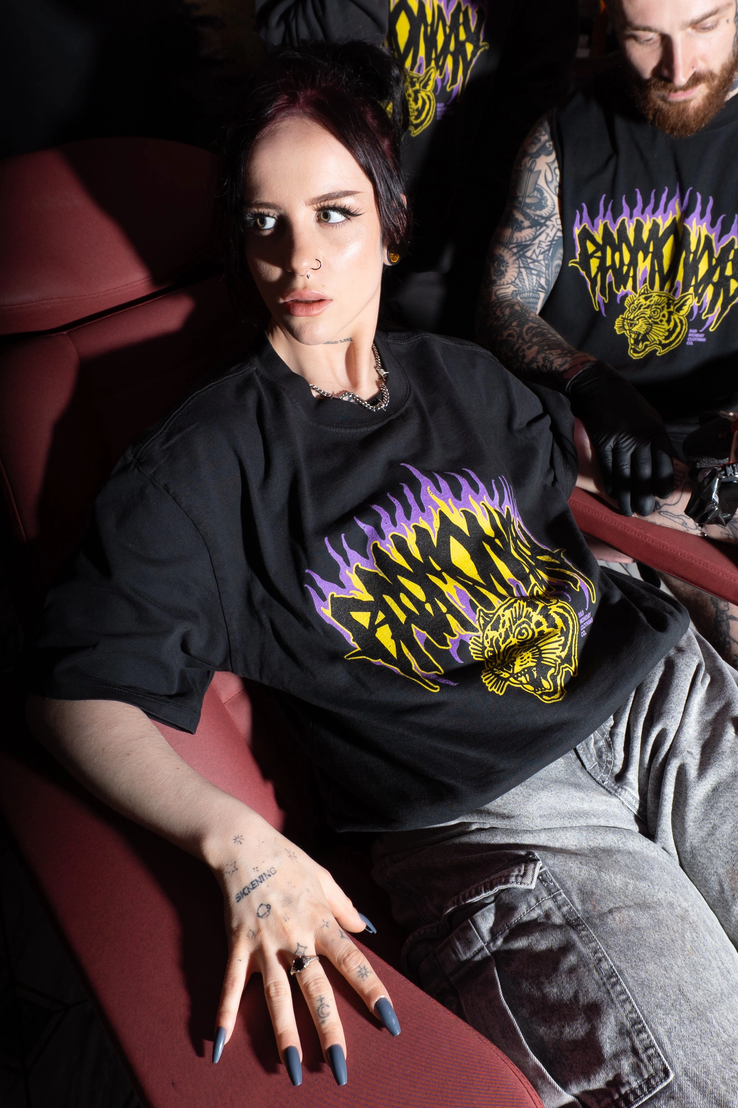 Metal Tiger Heavy Tee / Front Print Printed Hoodie