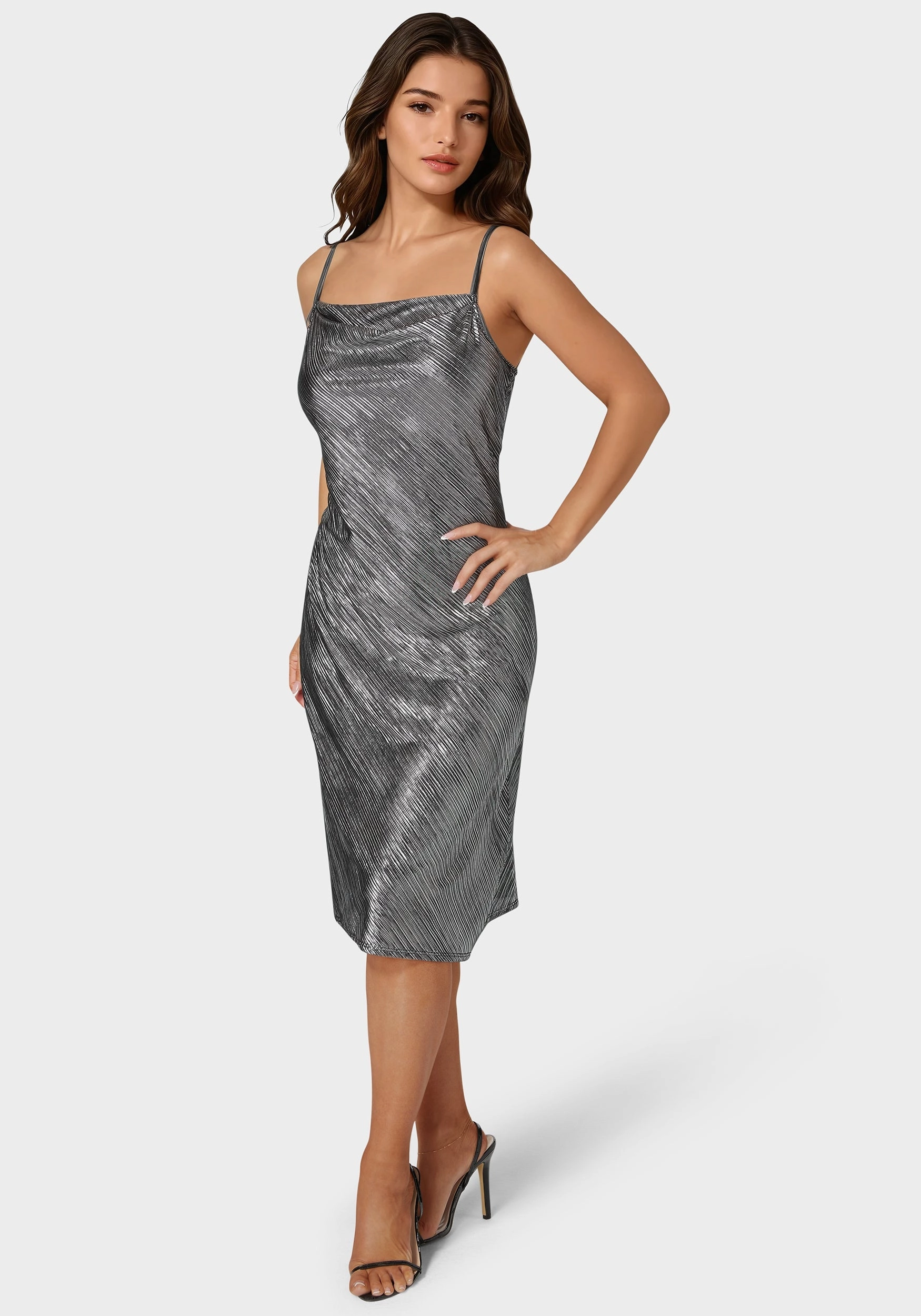 Trend Smart Metallic Dulce Pleat Midi Dress