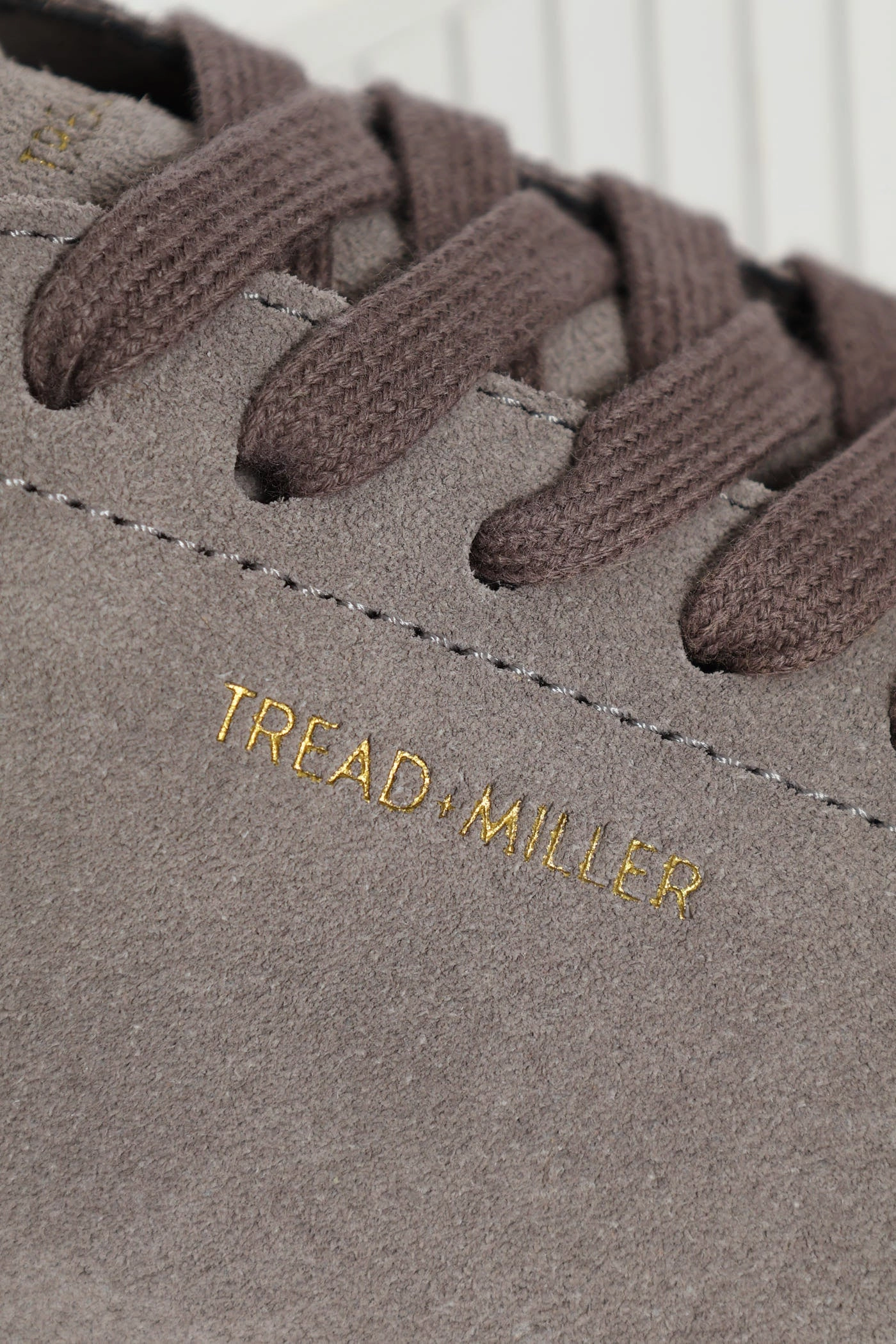 Seamless Upper Construction Suede Court Sneaker - Grey