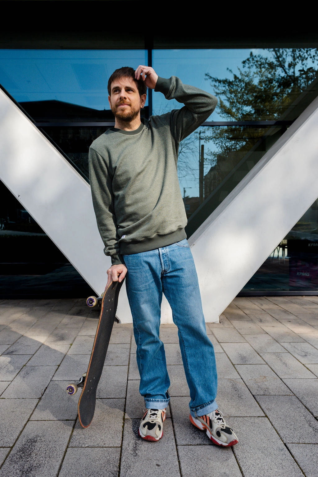 product semi formal grace Oversized Design BICOLOR CREWNECK / PINE